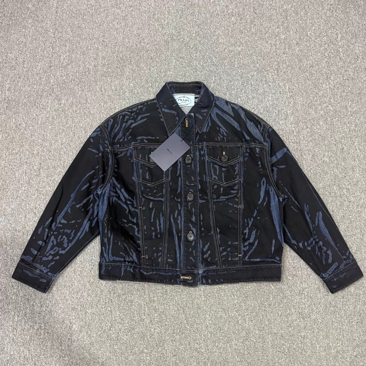 Prada Prada washed gradient denim jacket unused size 38 Size XS / US 0-2 / IT 36-38 - 1 Thumbnail