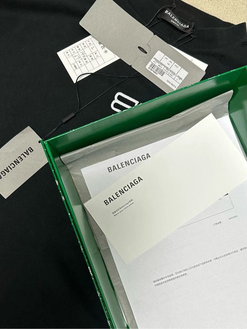 Balenciaga Balenciaga size 2 Full-print embroidered double B-cut worn- Size US S / EU 44-46 / 1 - 7 Thumbnail