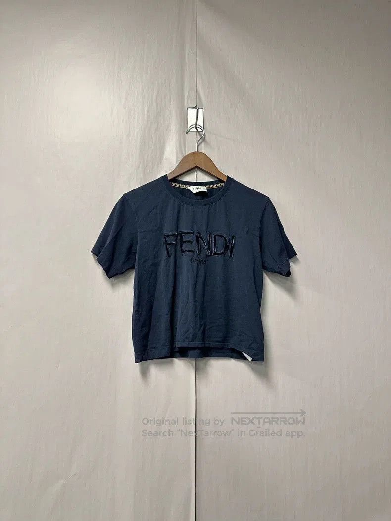 Fendi Fendi Navy Flocked Logo Short Sleeve T. Size US S / EU 44-46 / 1 - 1 Thumbnail
