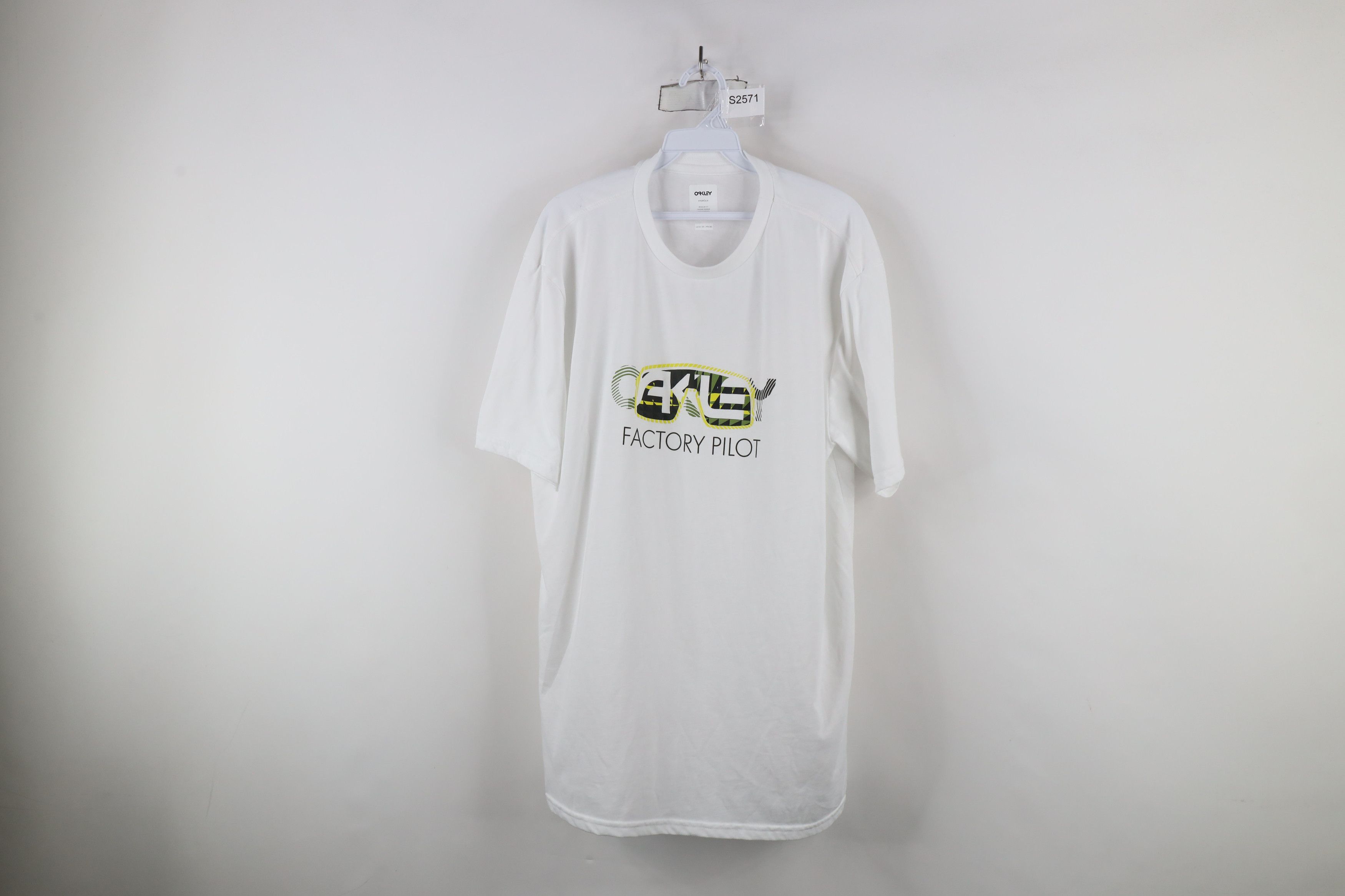 Oakley × Vintage Vintage Oakley Factory Pilot Hydrolix Goggles T-Shirt White Size US XXL / EU 58 / 5 - 1 Thumbnail