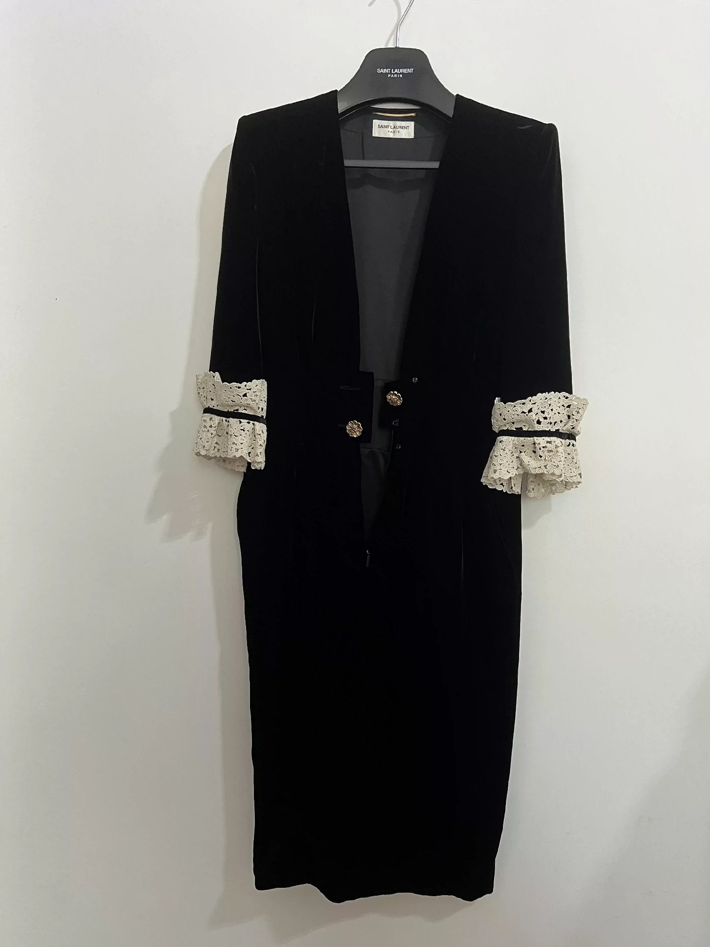 Saint Laurent Paris Saint Laurent Paris Black Swan Dress Size US 38 / EU 54 - 1 Thumbnail