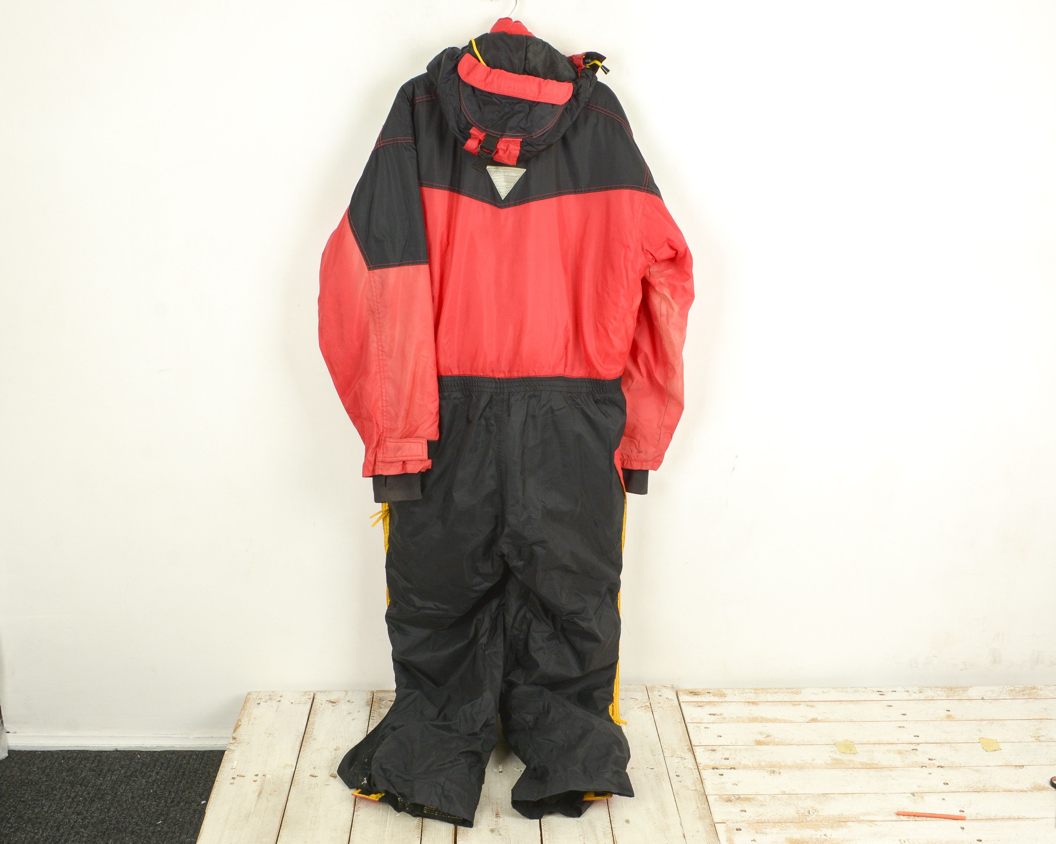 Vintage Vintage Men's 2xl suit Insulated Jumpsuit Overalls ski snow Size US 40 / EU 56 - 10 Thumbnail