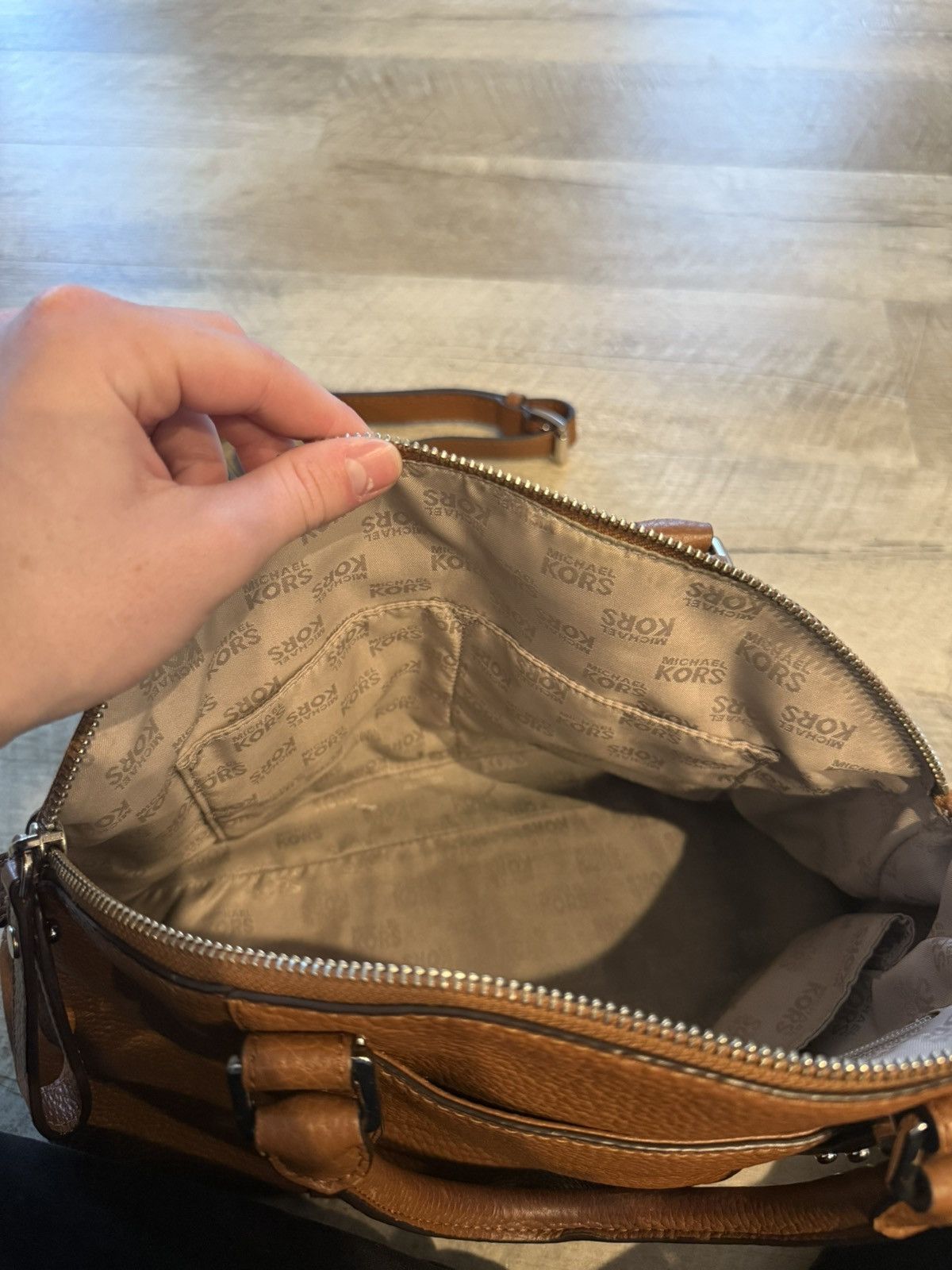 Michael Kors Michael Kors Shoulder Purse Size ONE SIZE - 4 Thumbnail