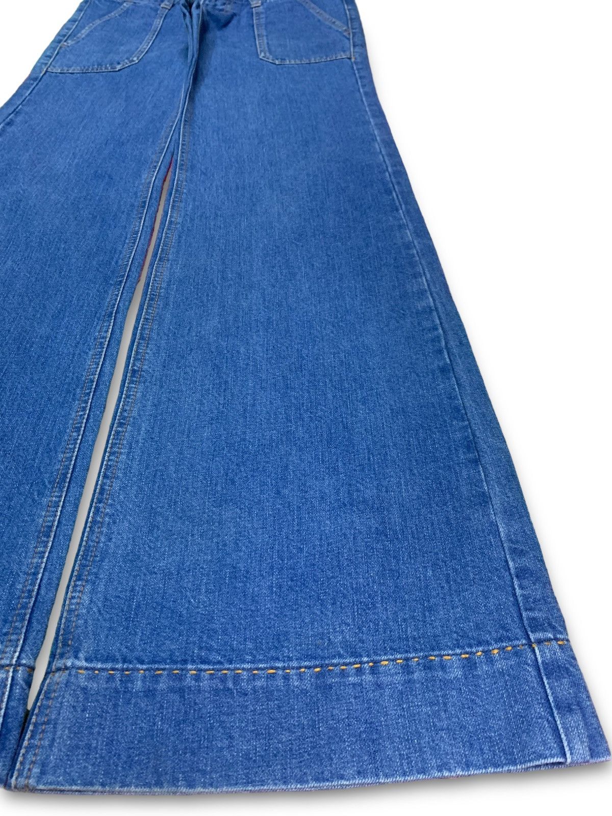 Japanese Brand Vintage Japanese Blue Wash Distressed Fatigue Flare Jeans Size 30" / US 8 / IT 44 - 7 Thumbnail