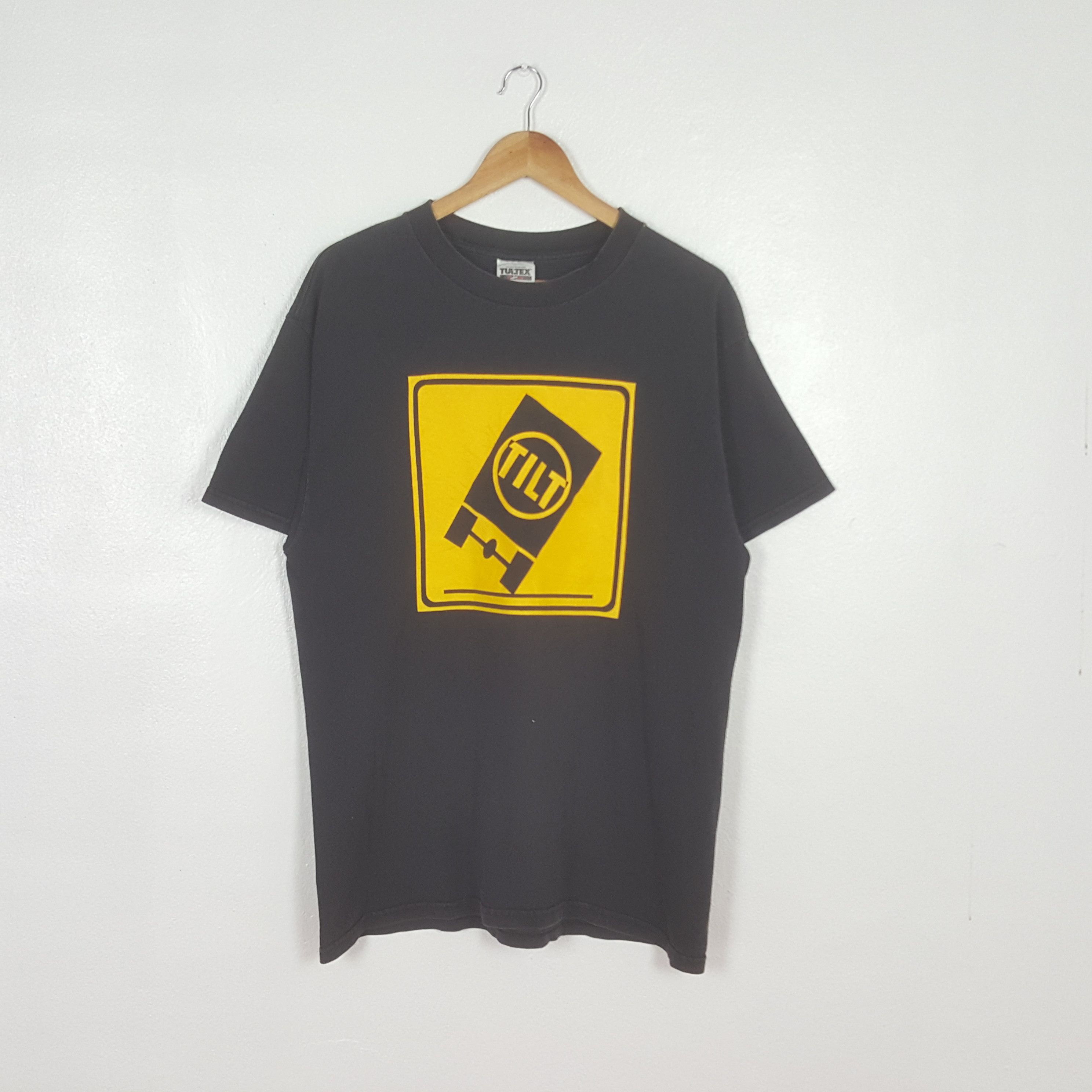 Band Tees Vintage 90's TILT Sign Punk Band Tshirt C312N12 Size US L / EU 52-54 / 3 - 1 Thumbnail