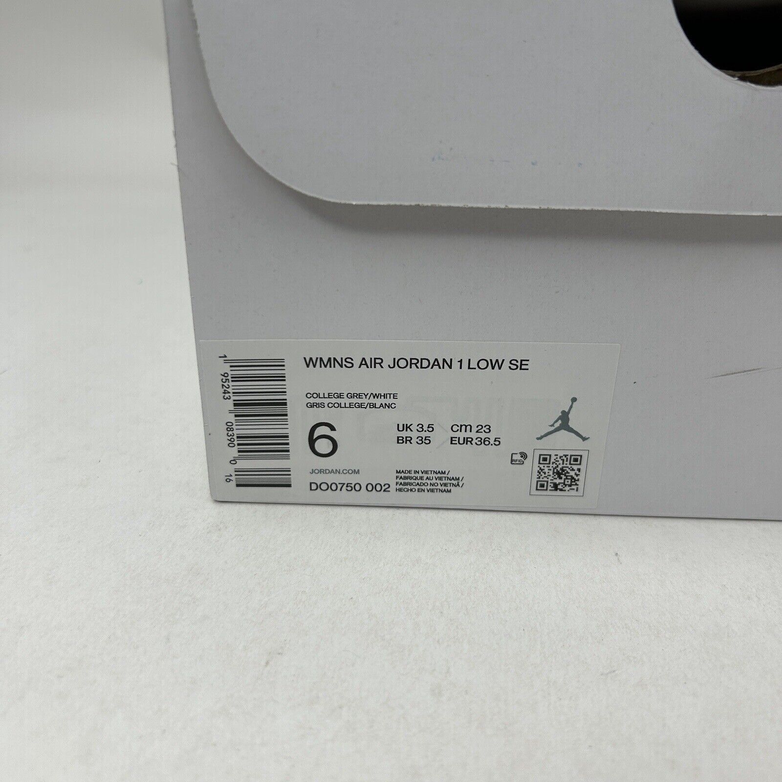 Nike Nike Air Jordan 1 Retro Low SE Sherpa Fleece “College Grey” Size US 6 / IT 36 - 5 Thumbnail