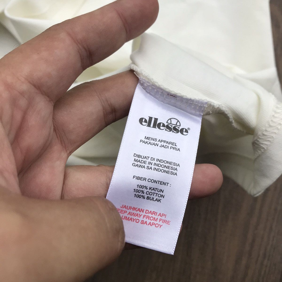 Ellesse Ellesse Italia Originals Raglan Tshirt tee shirt white beige Size US XL / EU 56 / 4 - 9 Thumbnail