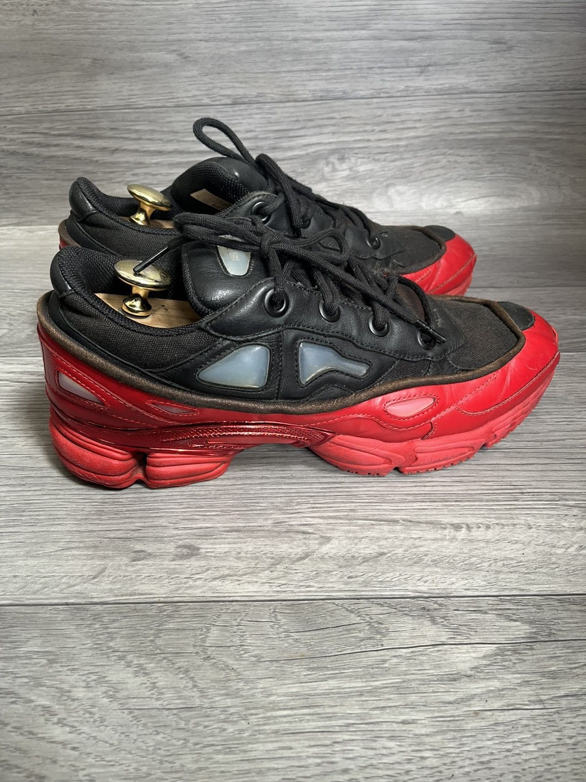 Raf Simons Adidas raf simons ozweegos sneakers Size US 10 / EU 43 - 7 Thumbnail