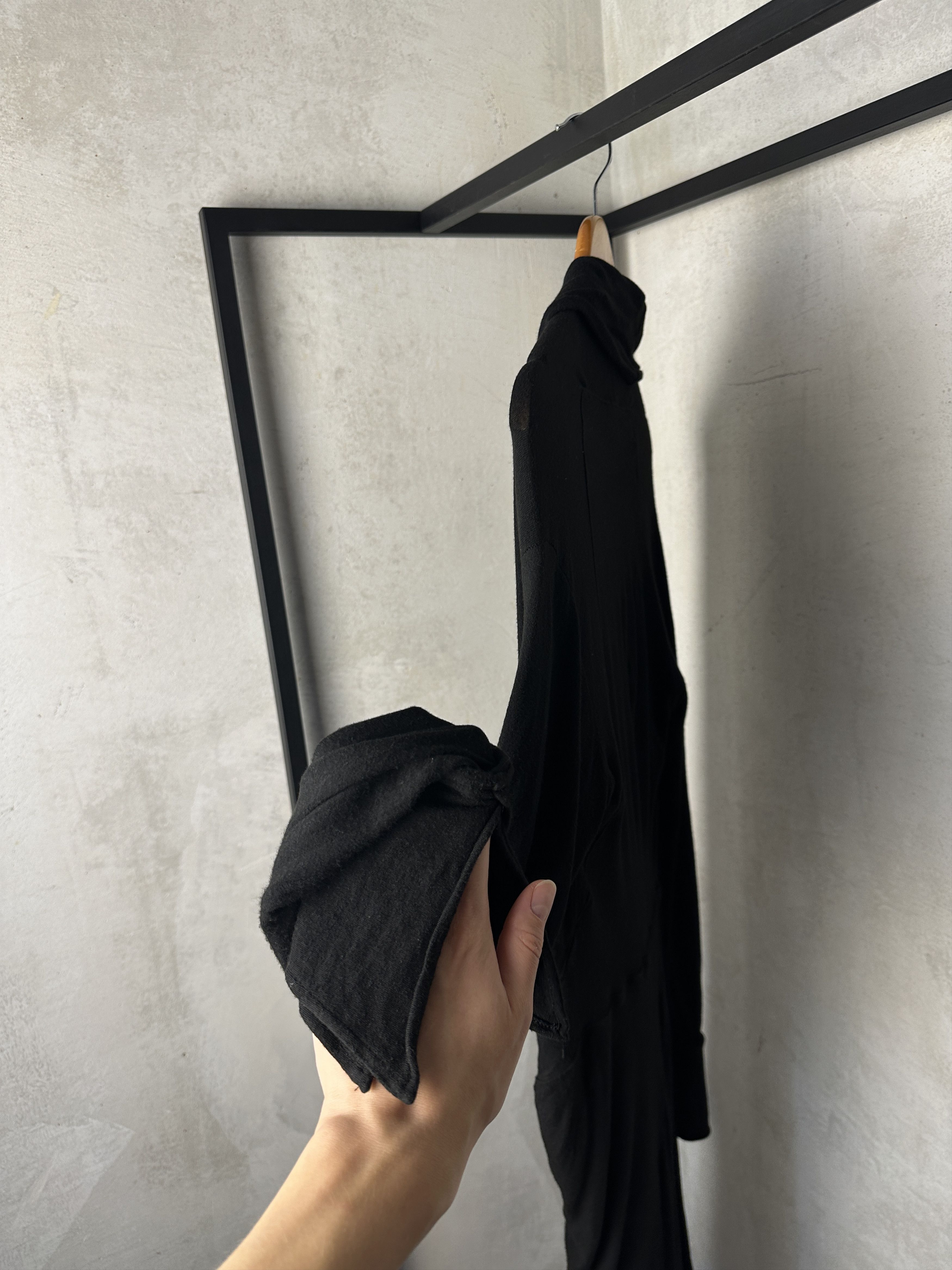 DKNY Donna Karan Asymmetrical V-Neck Black Dress Size S / US 4 / IT 40 - 7 Thumbnail