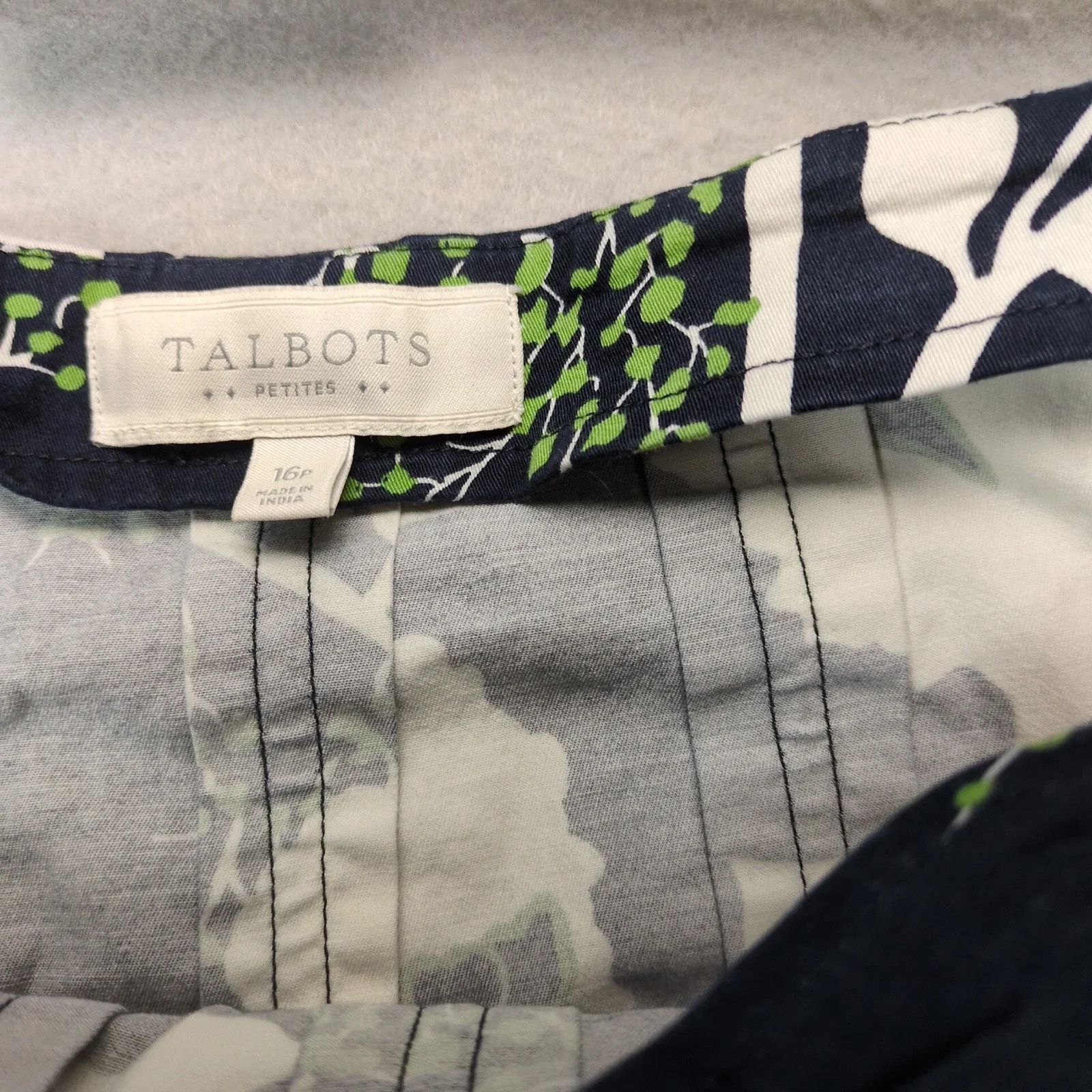 Other Talbots Navy Floral Print A-Line Skirt 16 Petite Knee-Length Size 38" / US 16 / IT 52 - 6 Thumbnail