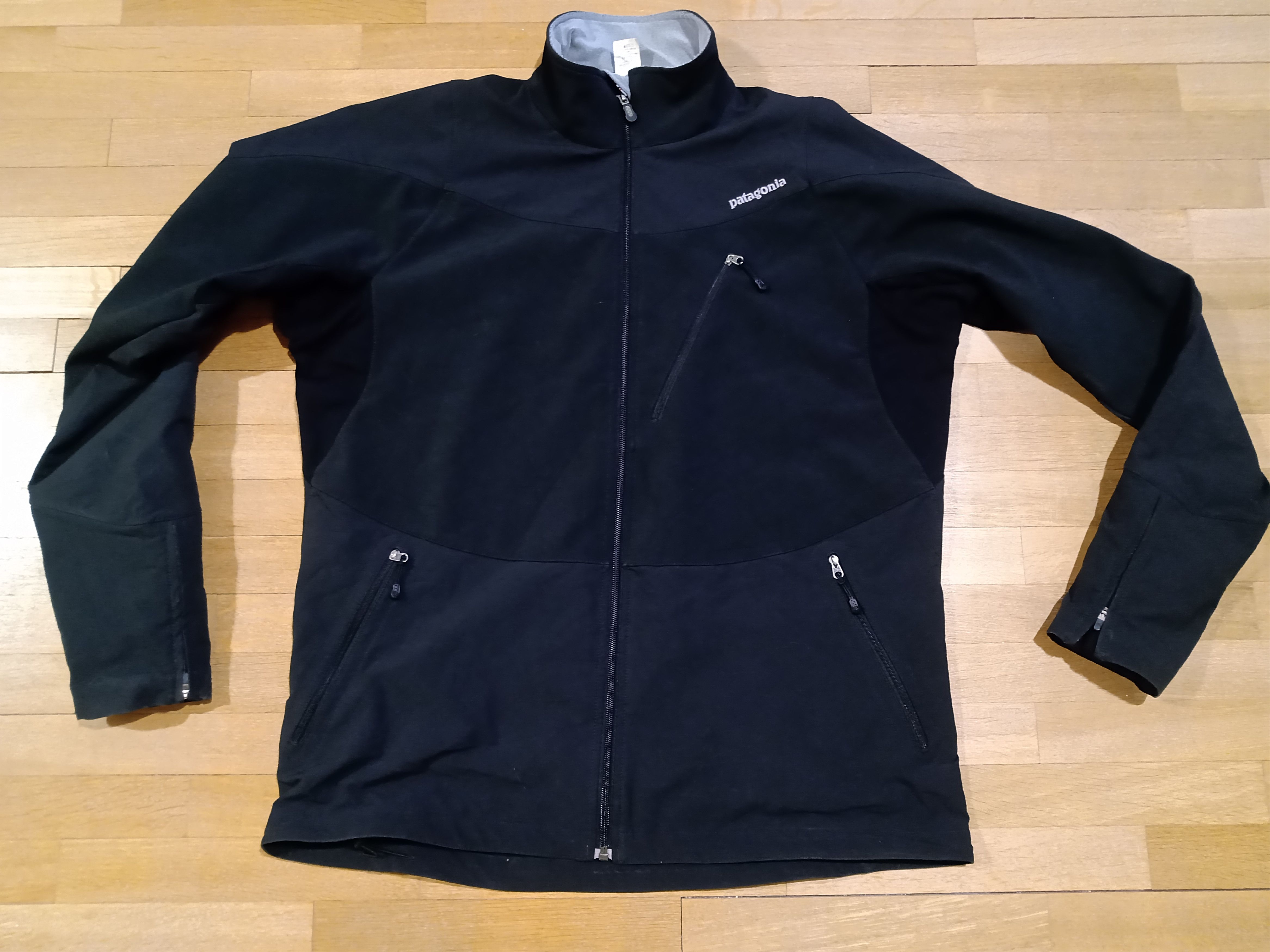 Patagonia Integral Jacket Size L Hard Shell Fleece