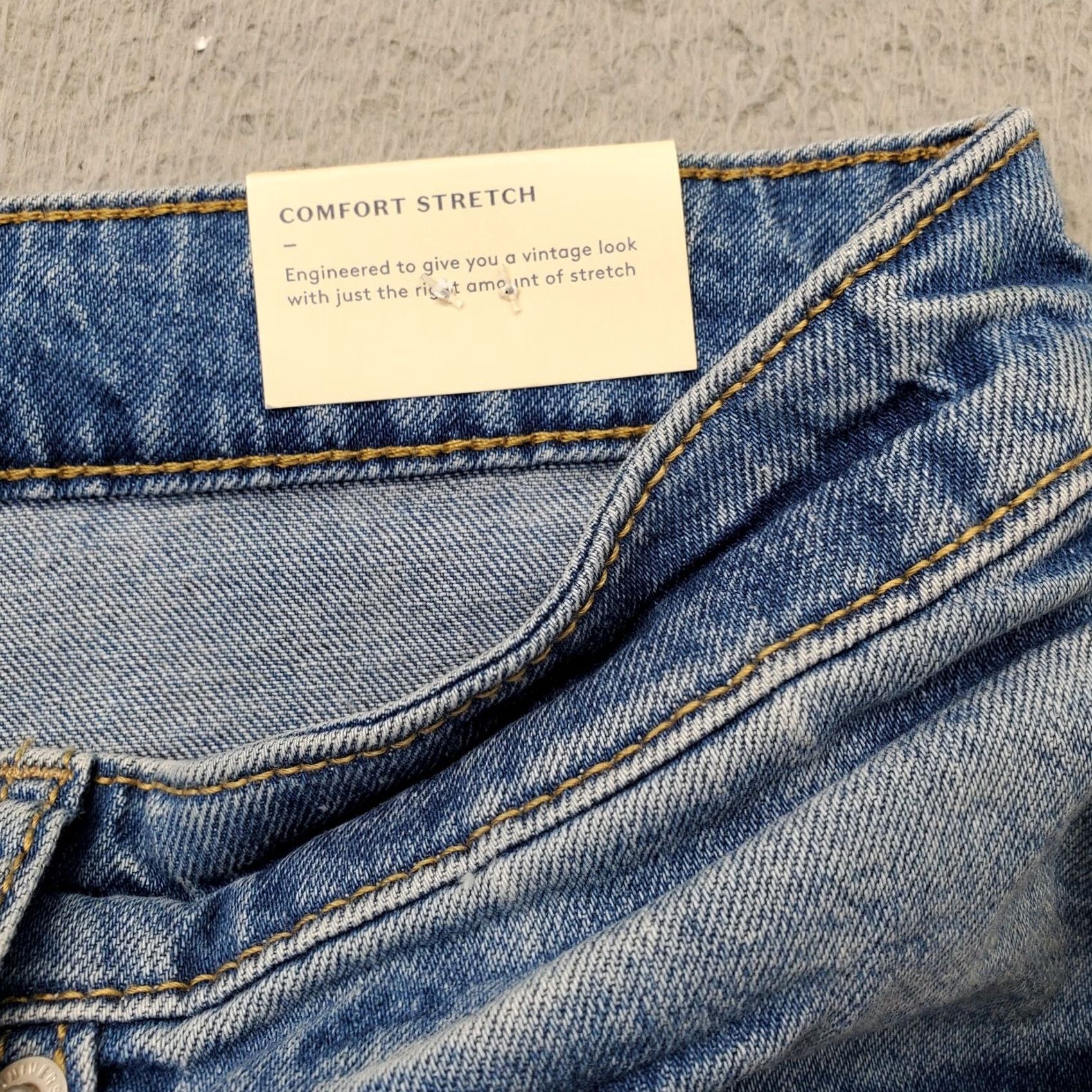 Vintage Universal Thread Jeans Womens 28 Blue Denim Comfort Stretch High Rise 90s Slim Jeans Size 28" / US 6 / IT 42 - 7 Thumbnail