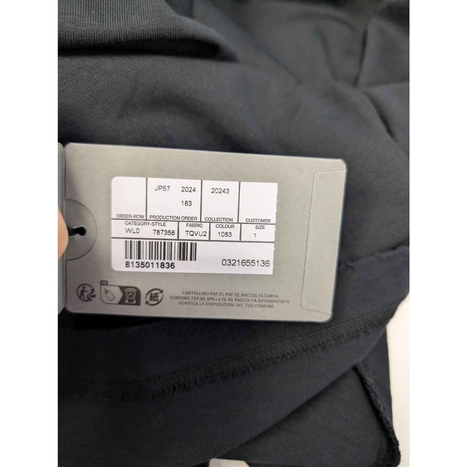 Balenciaga o1rshd1 Internal Use Only Inside-Out Vintage Jersey T-Shirt Size US S / EU 44-46 / 1 - 22 Thumbnail