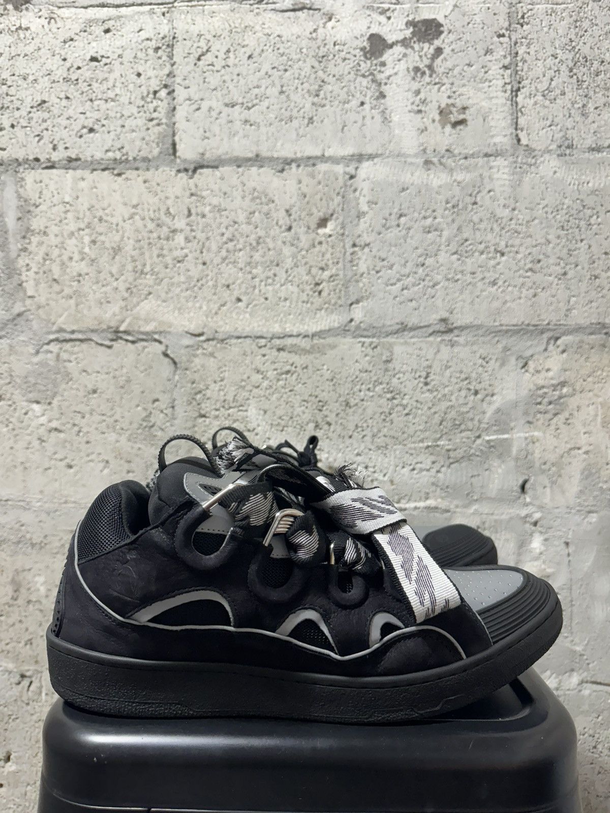 Pre-owned Lanvin Curb Sneaker Black
