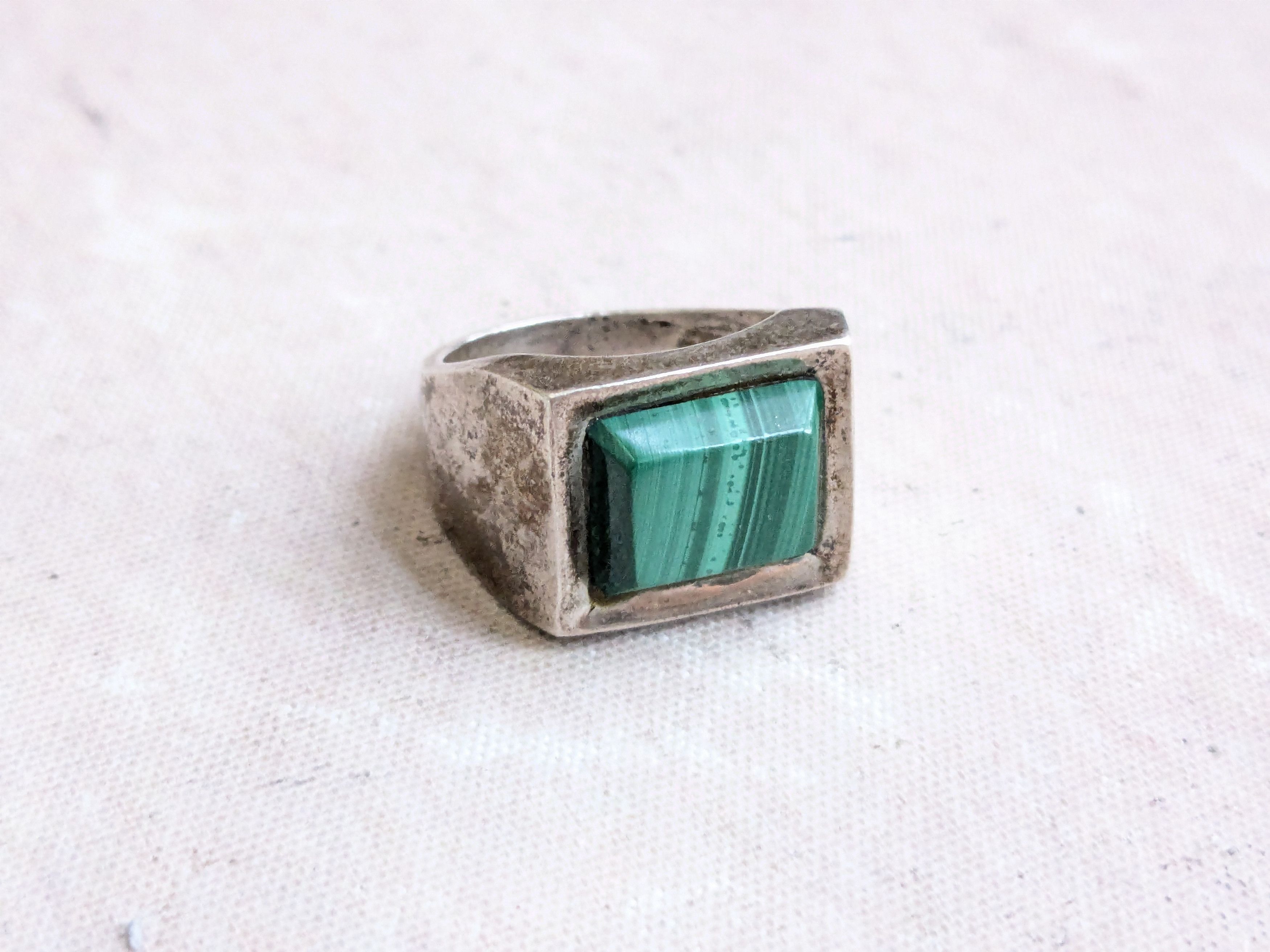 Sterling Silver Vintage Sterling Silver Ring Taxco Green Malachite 10.25 Size ONE SIZE - 1 Thumbnail