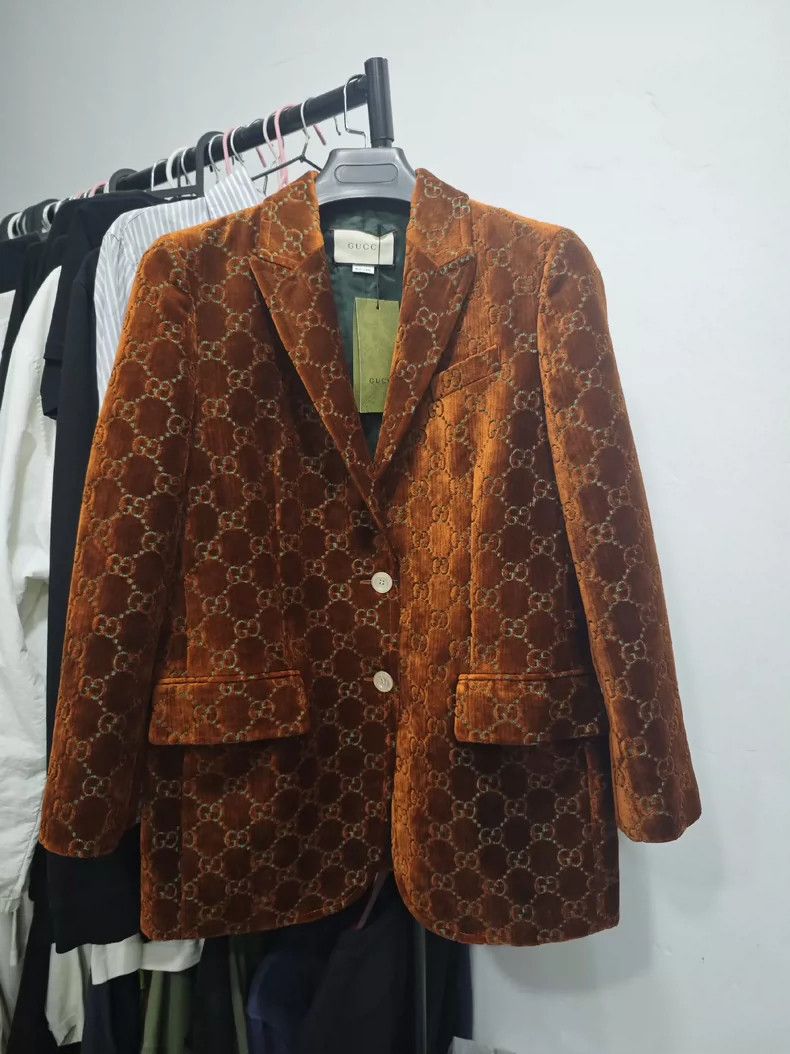 Gucci Gucci Brown Logo Print Jacket Coat Size US L / EU 52-54 / 3 - 1 Thumbnail