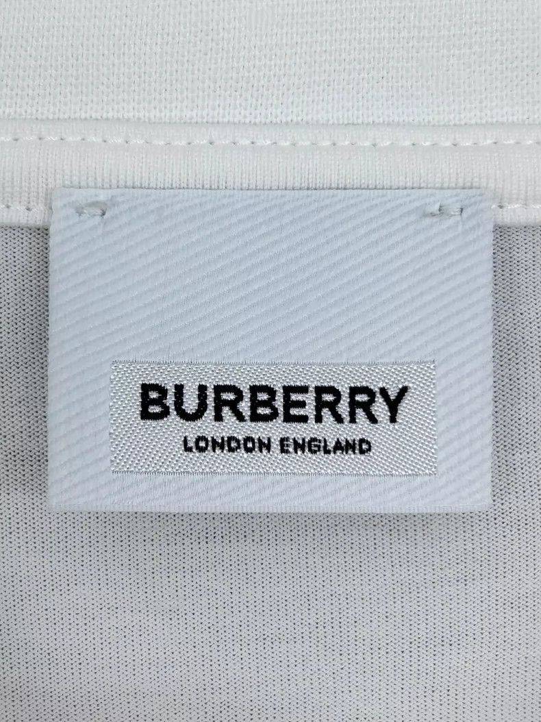 Burberry Burberry Burberry Logo Print Cotton T-Shirt for Unisex-250 Size US S / EU 44-46 / 1 - 7 Thumbnail