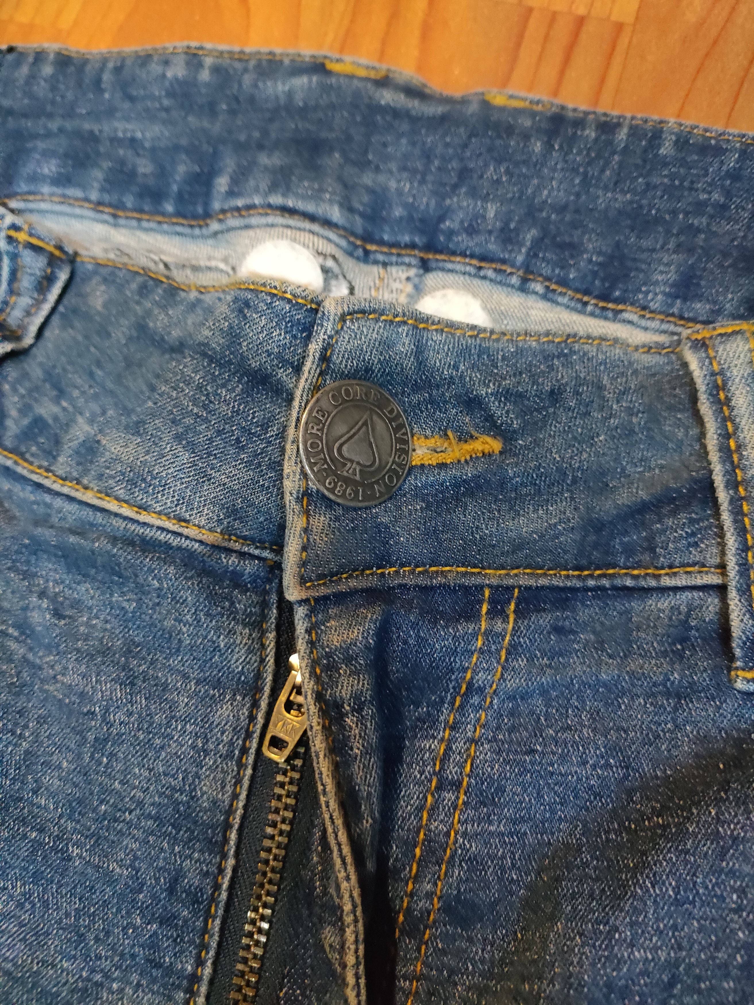 Other MCD Distressed Jeans Size US 35 - 6 Thumbnail