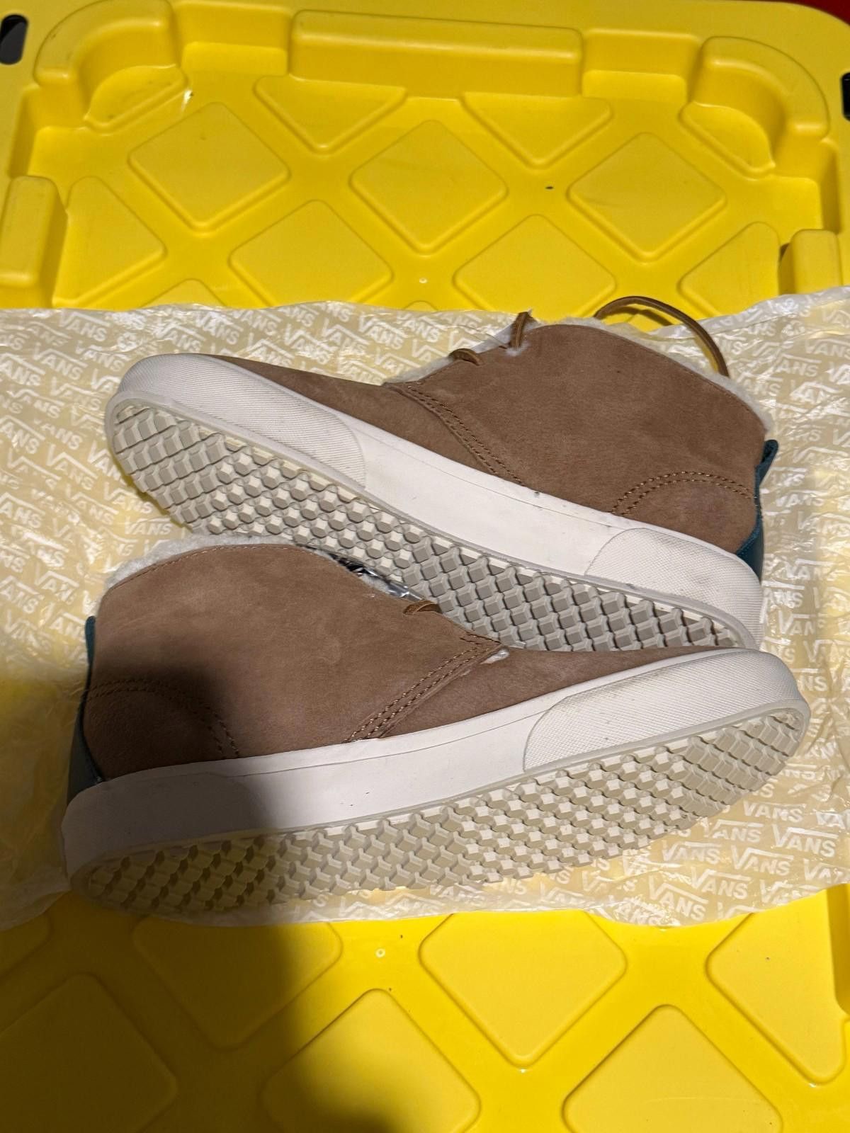 Vans Size 10 - Vans Desert Chukka MTE LX x The North Face Toast Size US 10 / EU 43 - 9 Thumbnail