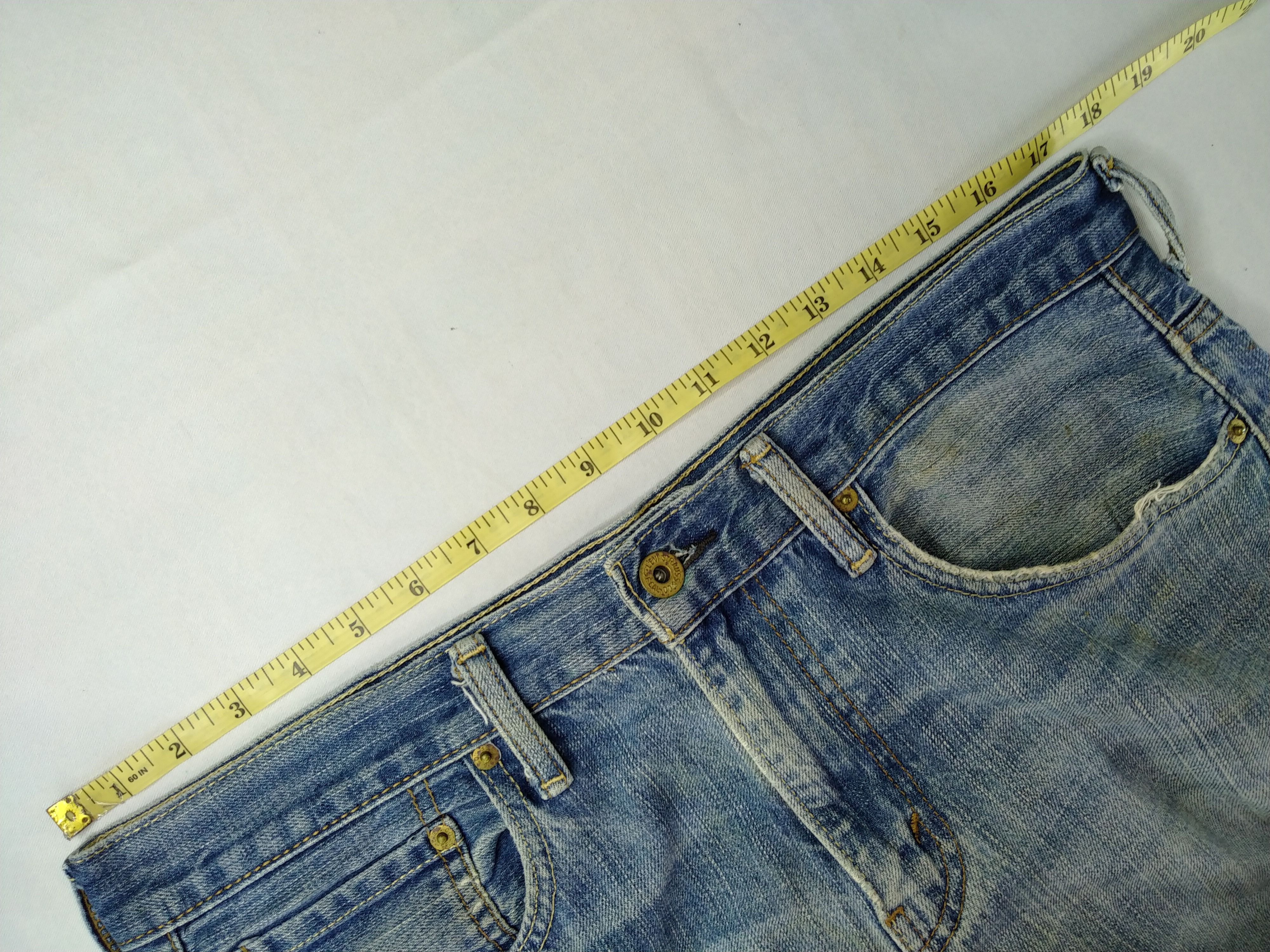 Levi's Vintage Levi's 569 Dirty Distressed Denim 35 x 28 -JN569 Size US 35 - 5 Thumbnail