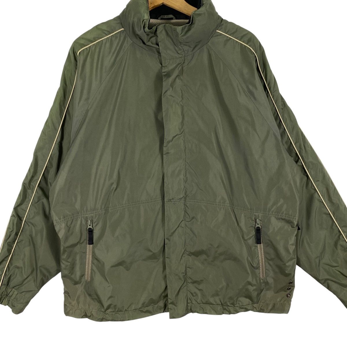 Billabong Vintage Billabong Windbreaker Zipper/Button Jacket Size US M / EU 48-50 / 2 - 4 Thumbnail