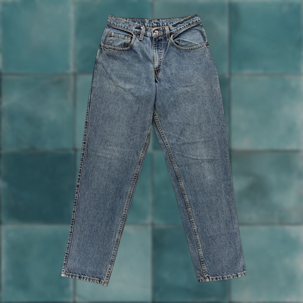 Levi's VINTAGE Levi's 545 Jeans Mens 31x32 Blue Loose Fit Tapered Leg Denim USA 90s Size US 31 - 1 Thumbnail