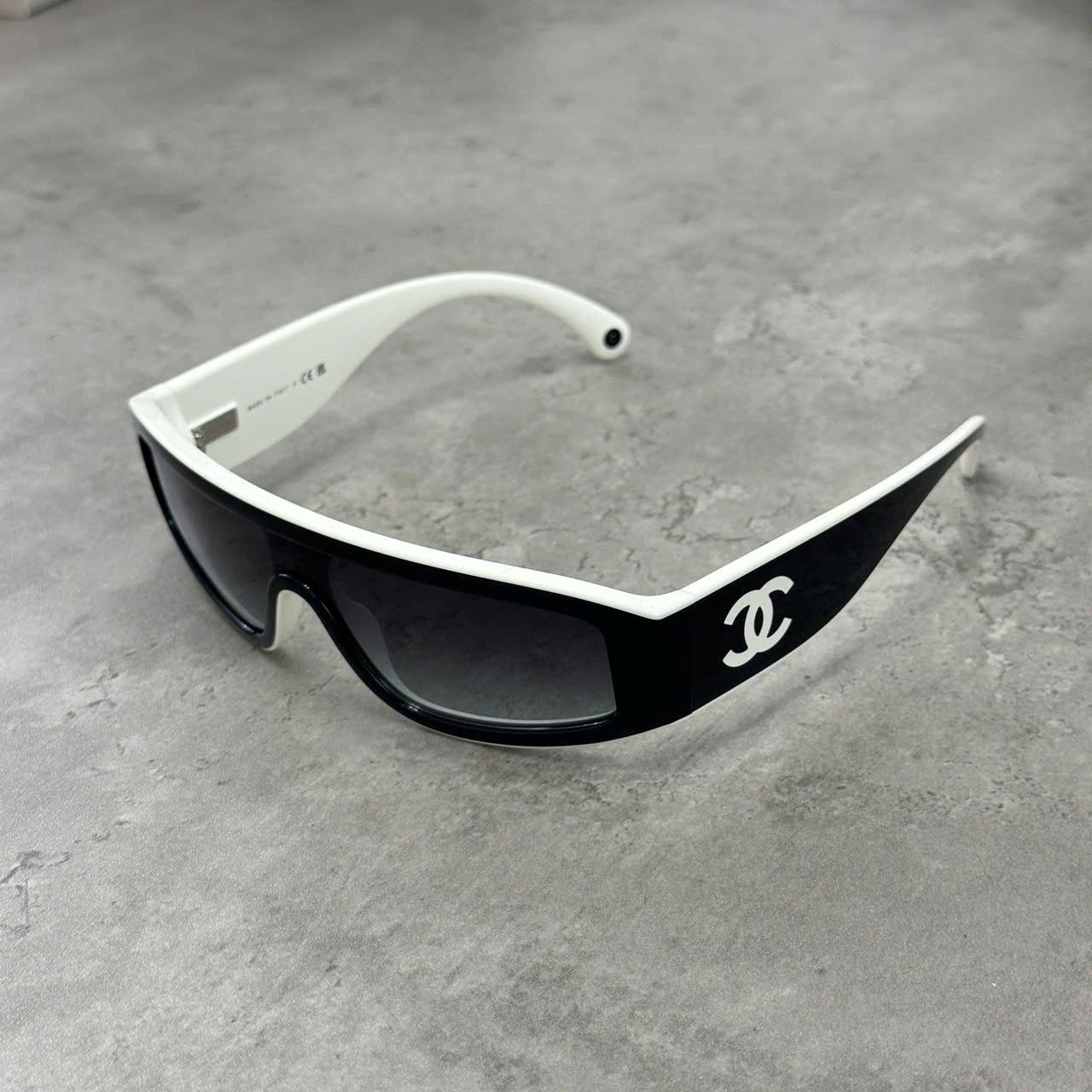 Chanel CHANEL 0CH6057 1656/S6 Sunglasses BLACK Size ONE SIZE - 1 Thumbnail