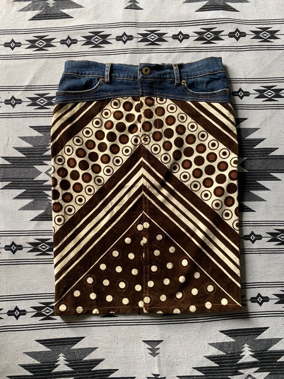 Vintage Dolce and outlet Gabbana Skirt- Size 28