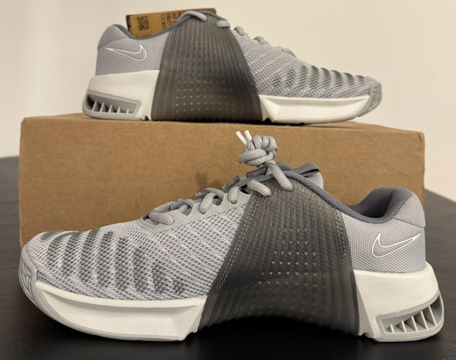 Nike Size 8.5 - Nike Metcon 9 Light Smoke Grey Size US 8.5 / EU 41-42 - 3 Thumbnail
