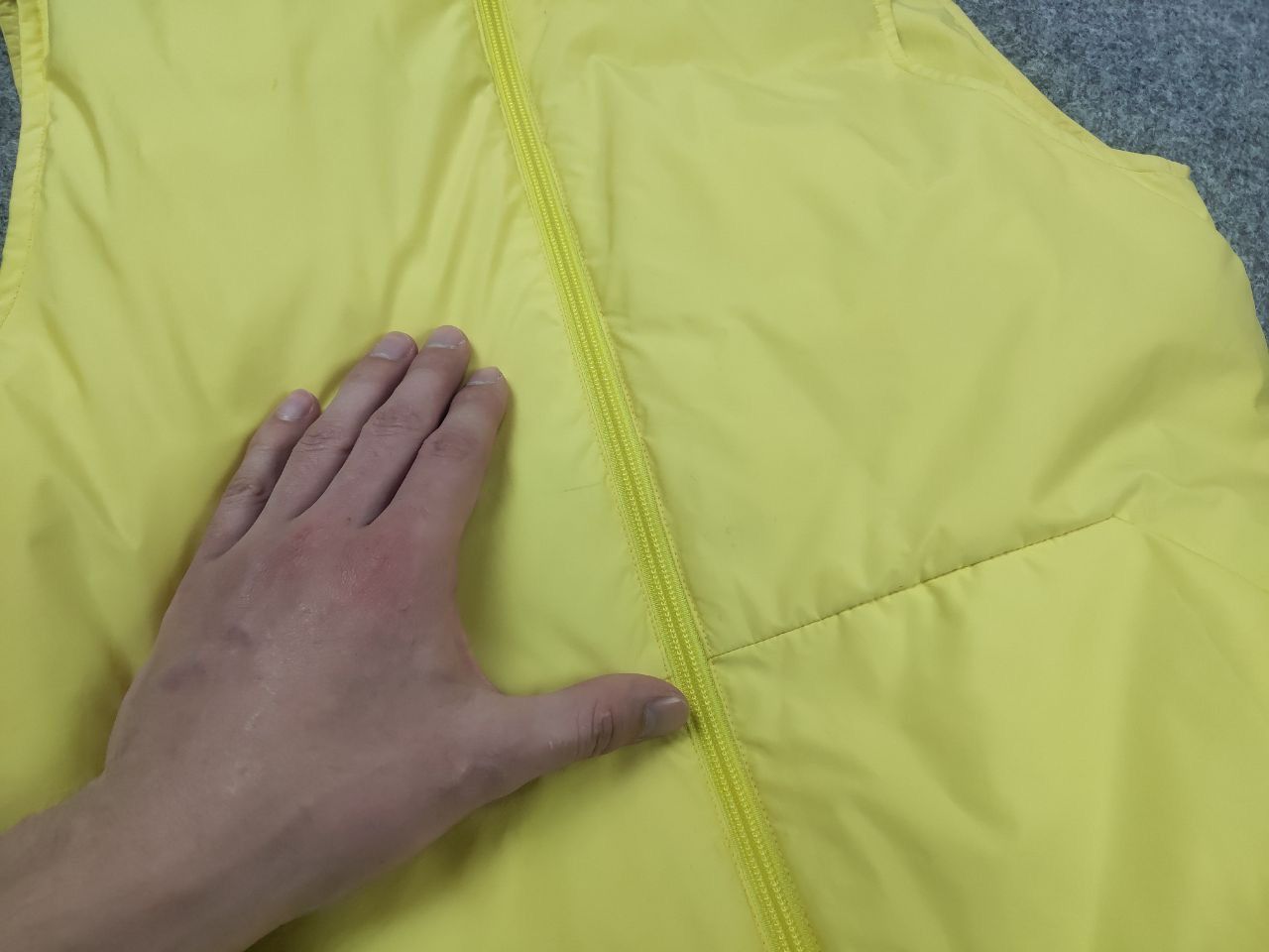 Max Mara Max Mara Weekend Lemon yellow micro down vest Zip Jacket Size M / US 6-8 / IT 42-44 - 10 Thumbnail