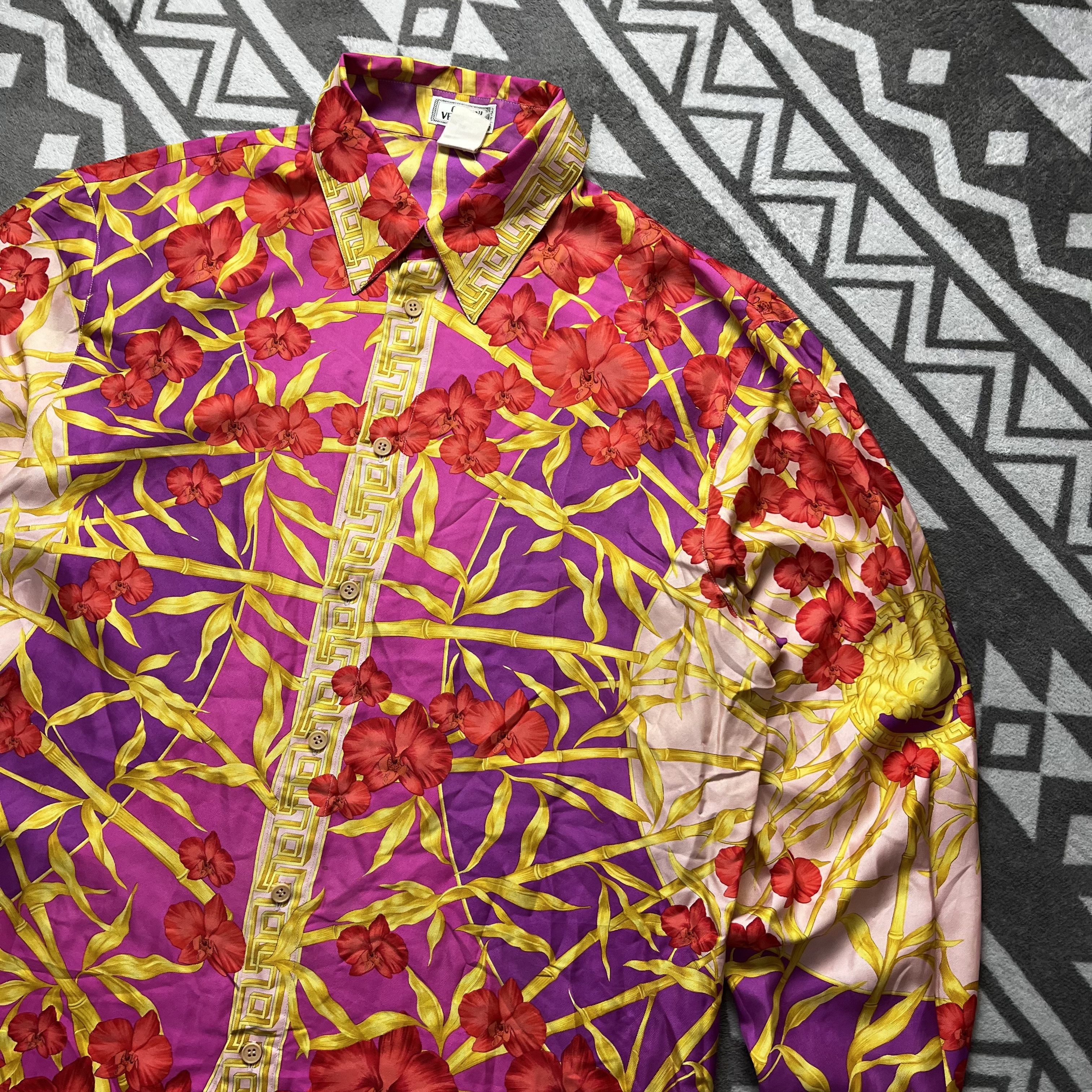 Versace Vintage Gianni Versace medusa floral bamboo silk shirt Size US M / EU 48-50 / 2 - 5 Thumbnail