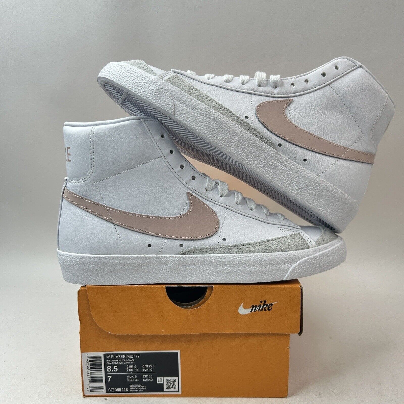 Nike Nike Blazer Mid 77 Vintage WMNS “Pink Oxford” 2024 Size US 8.5 / IT 38.5 - 1 Thumbnail