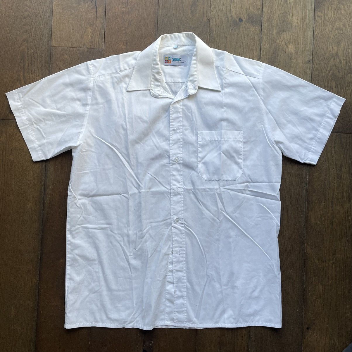 Other Vintage White Short Sleeve Button-Up Shirt Size US M / EU 48-50 / 2 - 1 Thumbnail