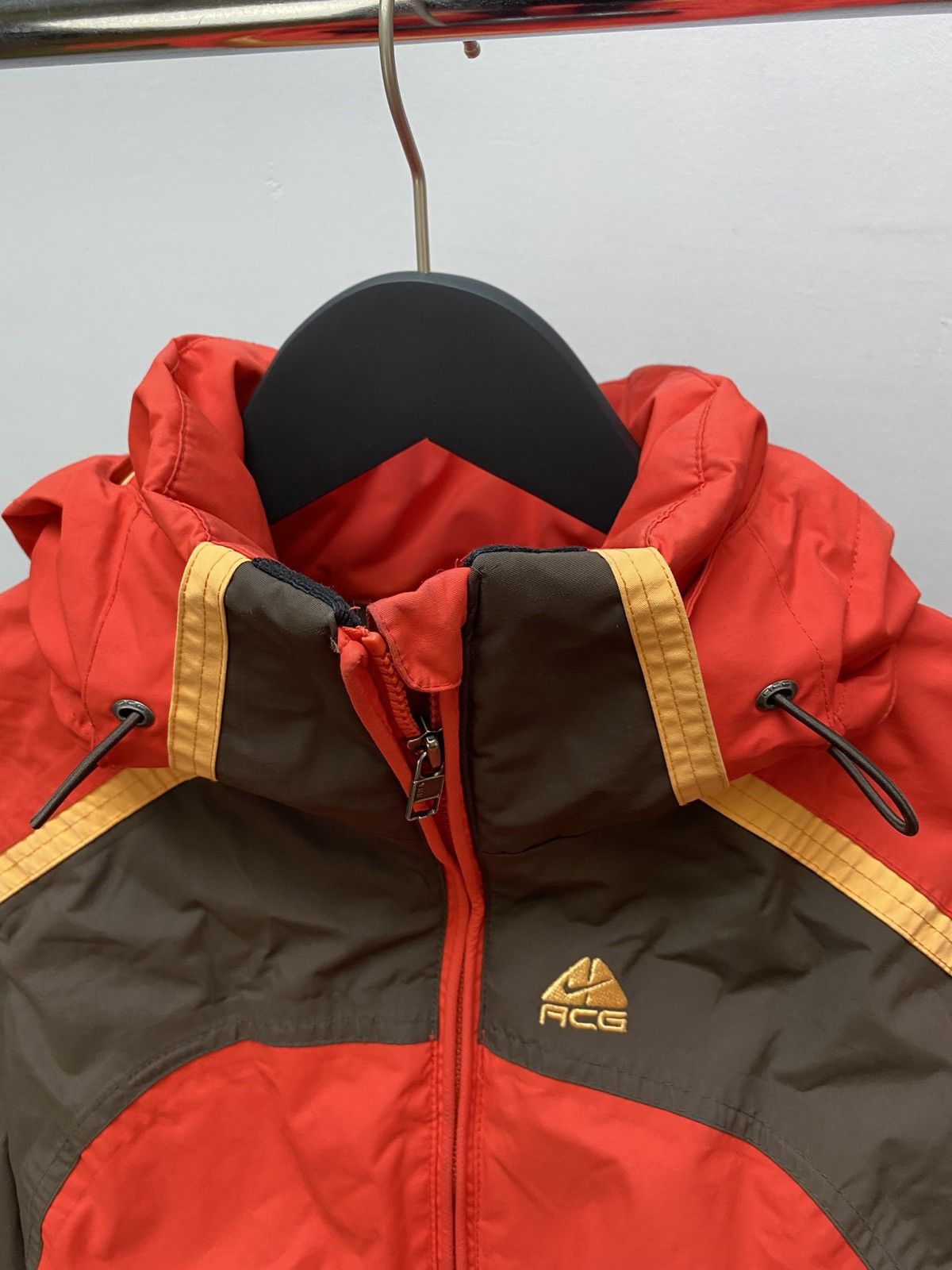Nike ACG × Vintage Vintage Nike ACG Red Gorpcore Jacket Y2K M Size M / US 6-8 / IT 42-44 - 13 Thumbnail