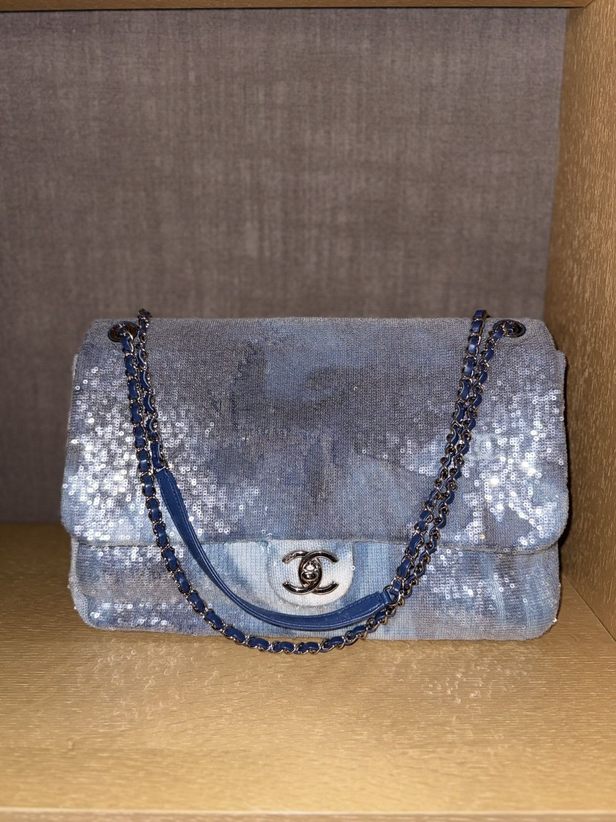 Chanel Chanel Blue sequins XL maxi Classic Flap bag Size ONE SIZE - 5 Thumbnail