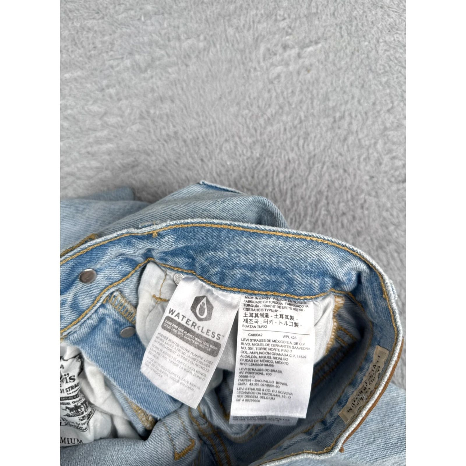 Levi's Levis Jeans Womens 24 Blue Denim 501 S Premium Big E XX Button Cotton 24x28 Size 42" / US 20 - 7 Thumbnail