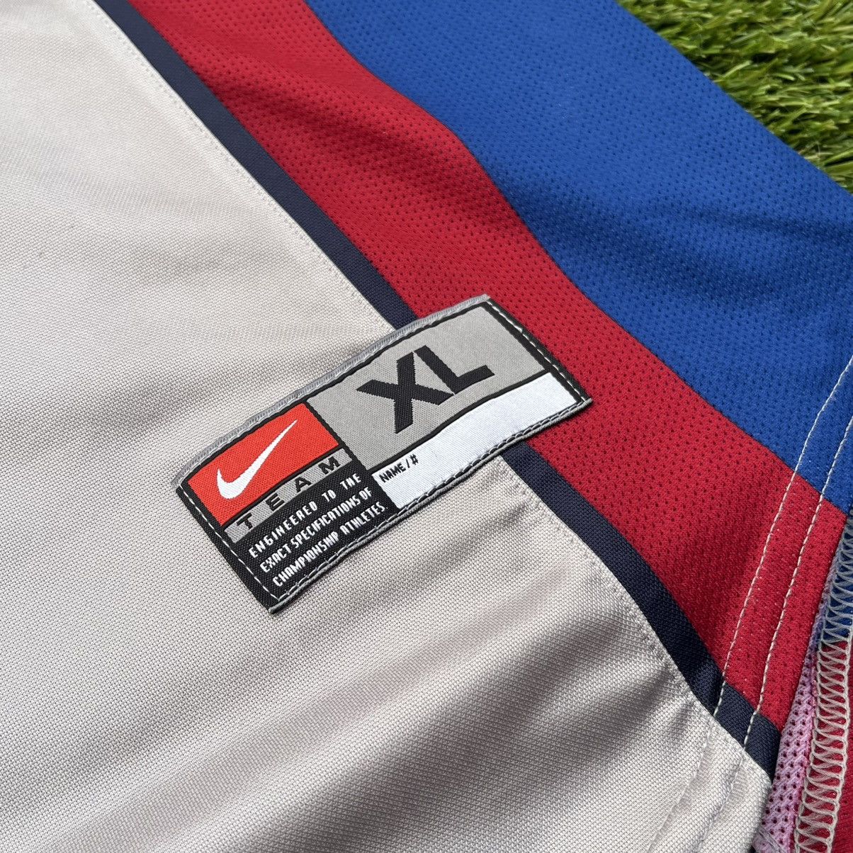 Nike FC Barcelona 1999/00 Away Shirt – Nike Size US XL / EU 56 / 4 - 6 Thumbnail