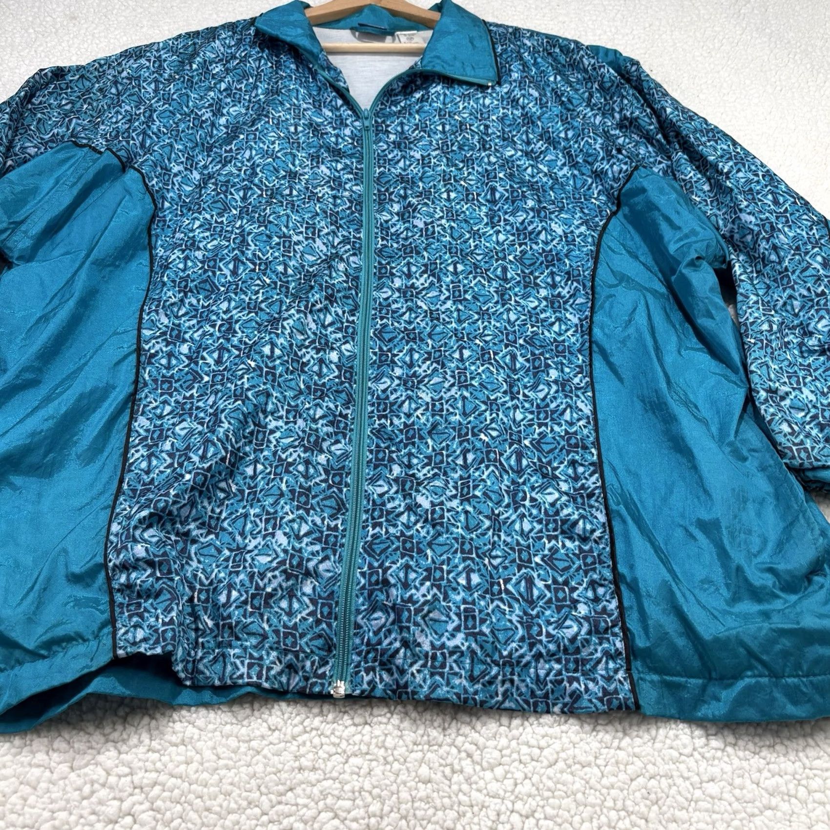 Vintage VINTAGE Honors Plus Size 1X 18/20 Nylon Windbreaker Track Jacket 80s Bold Teal Print Jacket Men/Men's? Size XL / US 12-14 / IT 48-50 - 2 Thumbnail