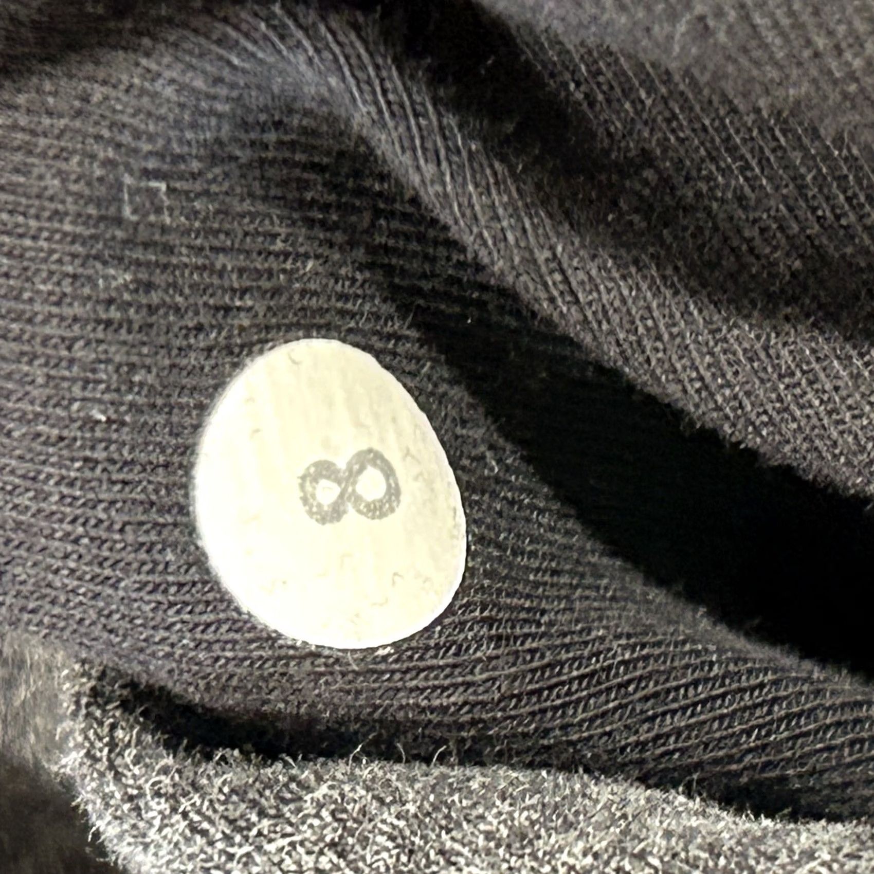 Lululemon Lululemon After All Pullover Long Sleeve Women’s 8 Gray Cotton Blend Logo Pockets Casual Athletic Shirt Sweatshirt Regular Size Type Regular Women’s Size M / US 6-8 / IT 42-44 - 5 Thumbnail