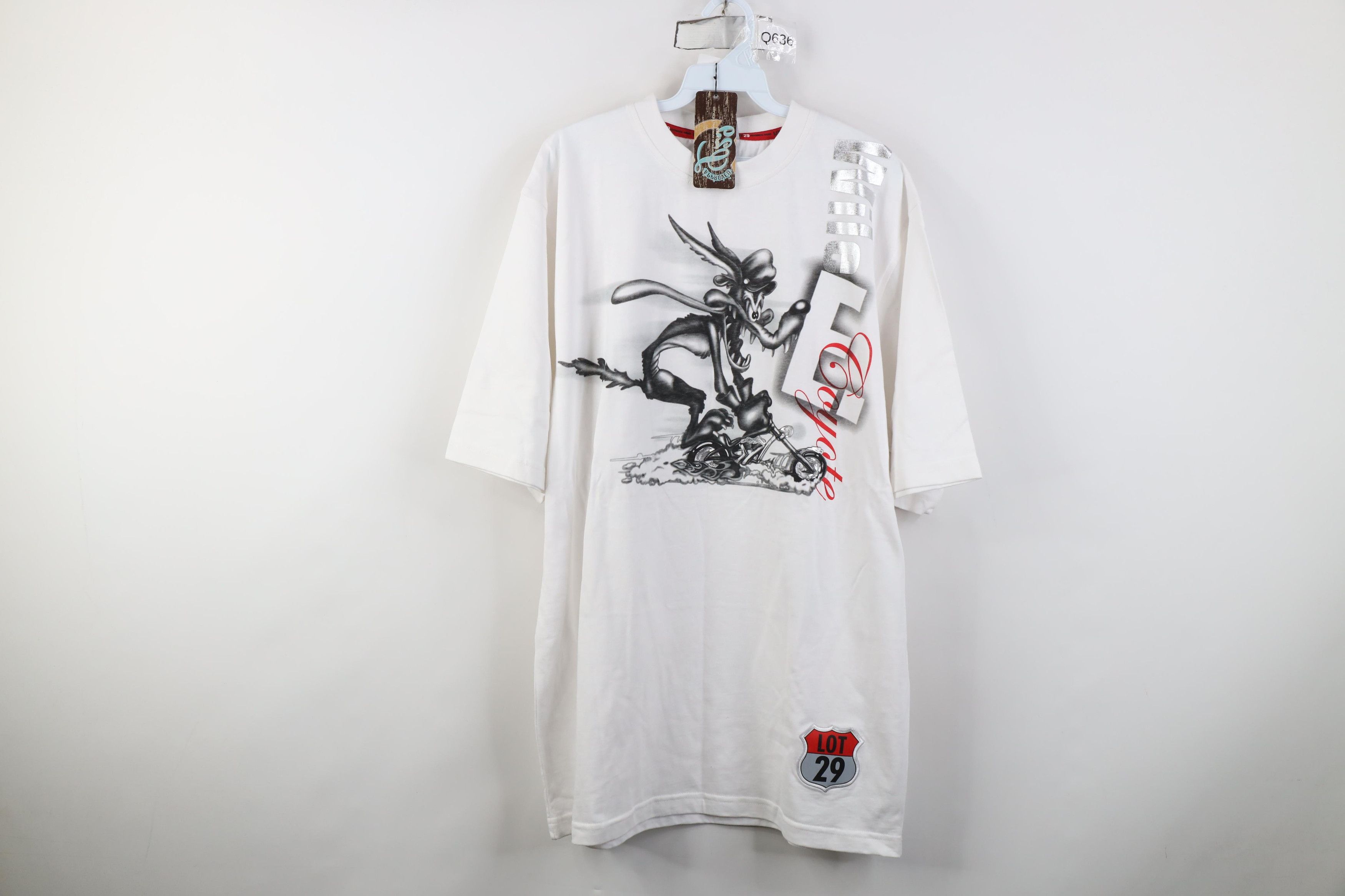 Vintage Deadstock Vintage Y2K Lot 29 Looney Tunes E Coyote T-Shirt Size US L / EU 52-54 / 3 - 1 Thumbnail