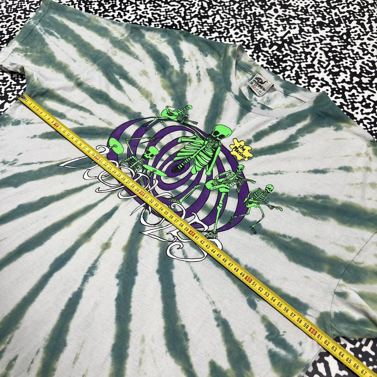 Band Tees Vintage Y2K The Murlocs Loopholes Tie Dye Band Rock T-shirt Size US XL / EU 56 / 4 - 15 Thumbnail