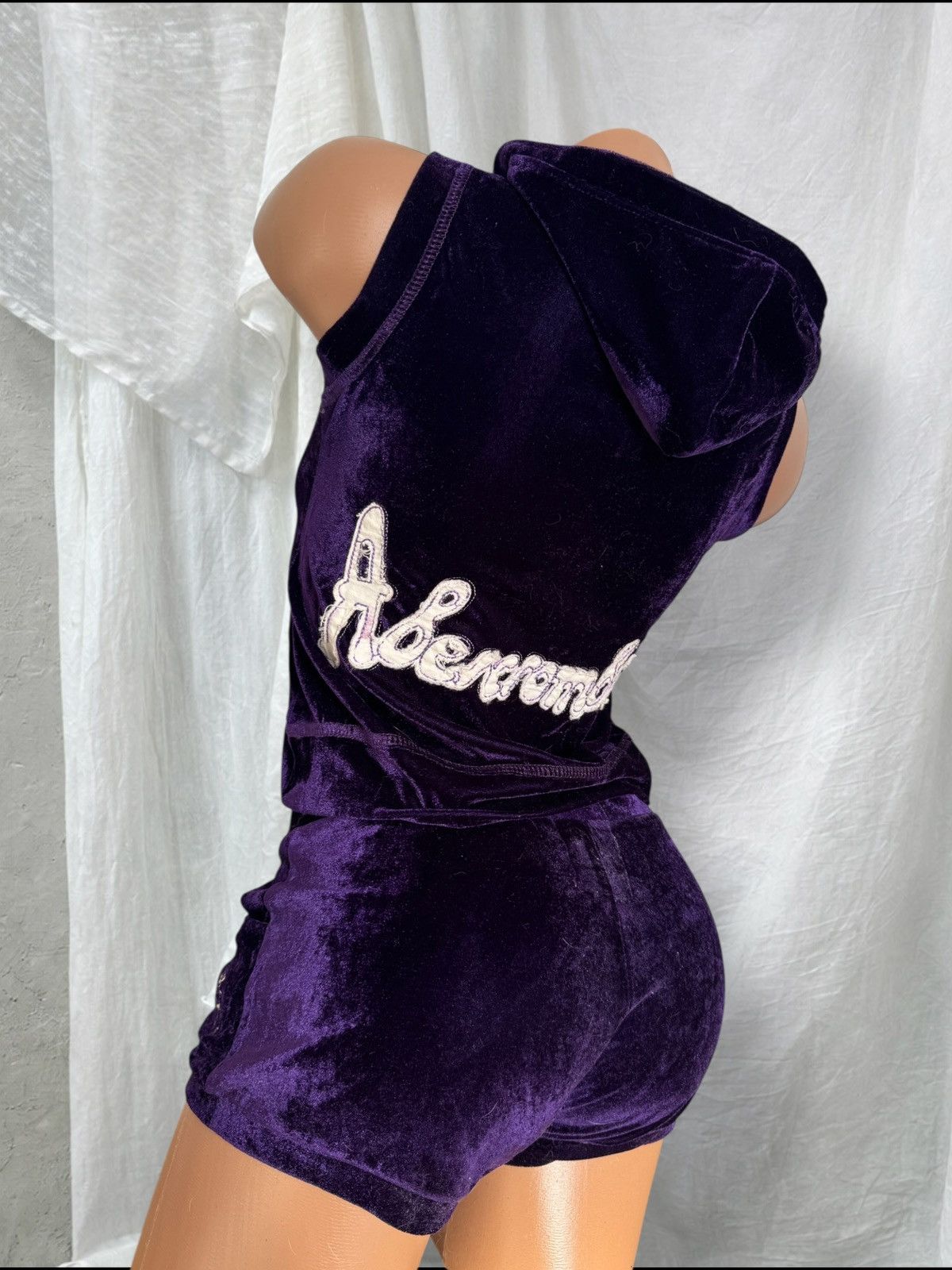 Abercrombie & Fitch Vintage Y2K Glam Sexy Hoodie & Shorts