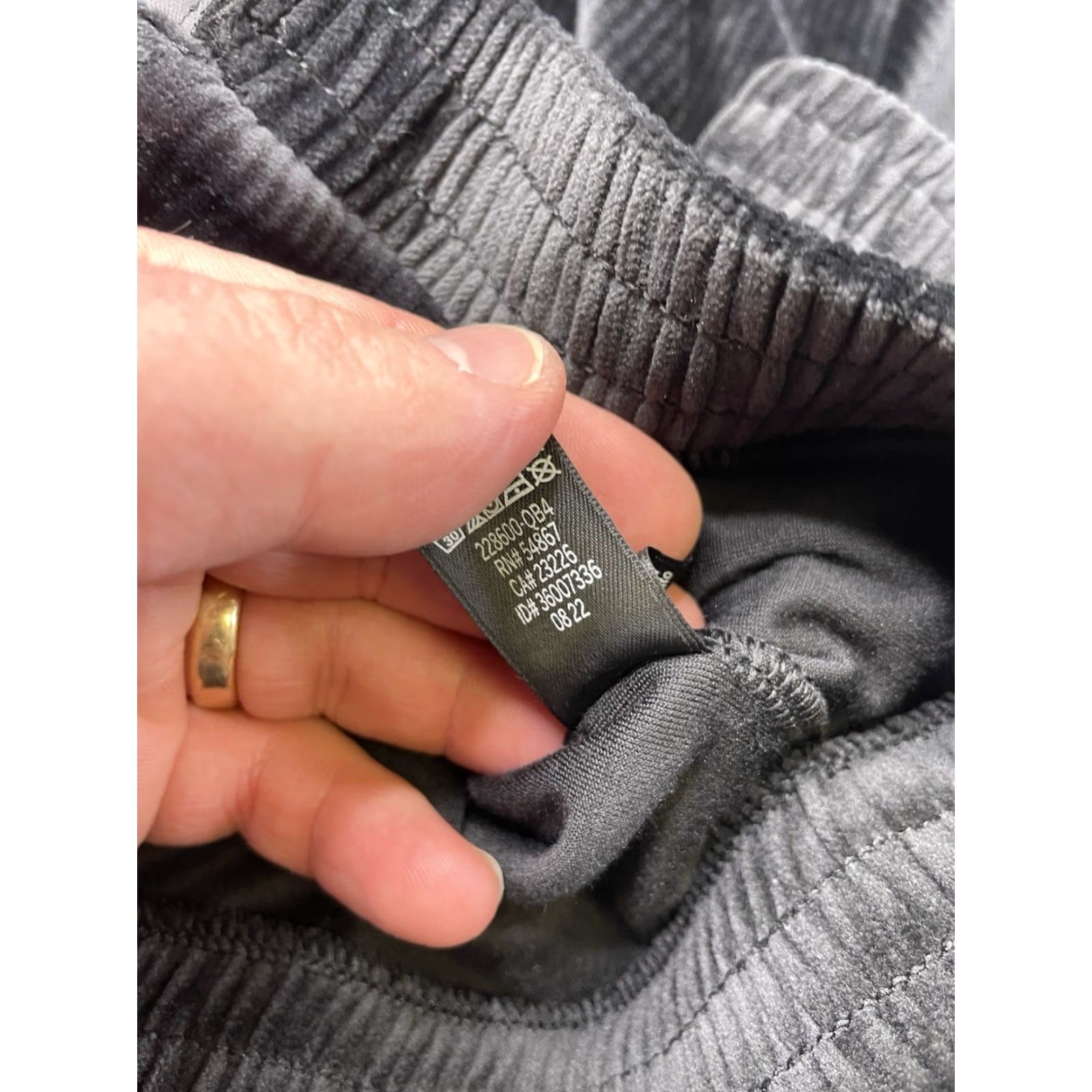 Victoria's Secret NWT Victoria's Secret Tracksuit 2 Piece Velour Black XS Womens On Point Y2K Victoria's Secret Tracksuit Black Velour 2 Piece Set Womens XS Size XS / US 0-2 / IT 36-38 - 6 Thumbnail