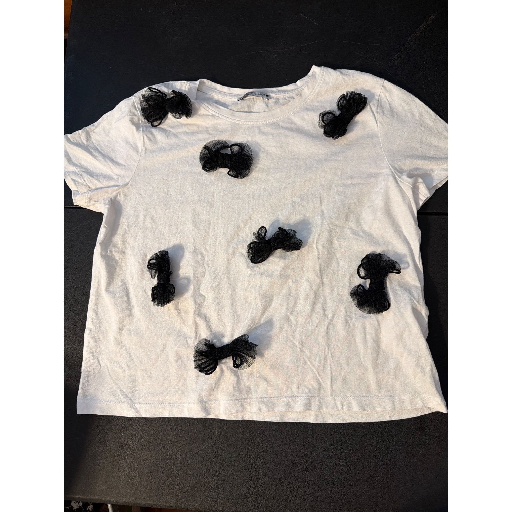 Zara Zara White T Shirt Black Mesh Bows Ribbons Short Sleeve 100% Size M / US 6-8 / IT 42-44 - 1 Thumbnail