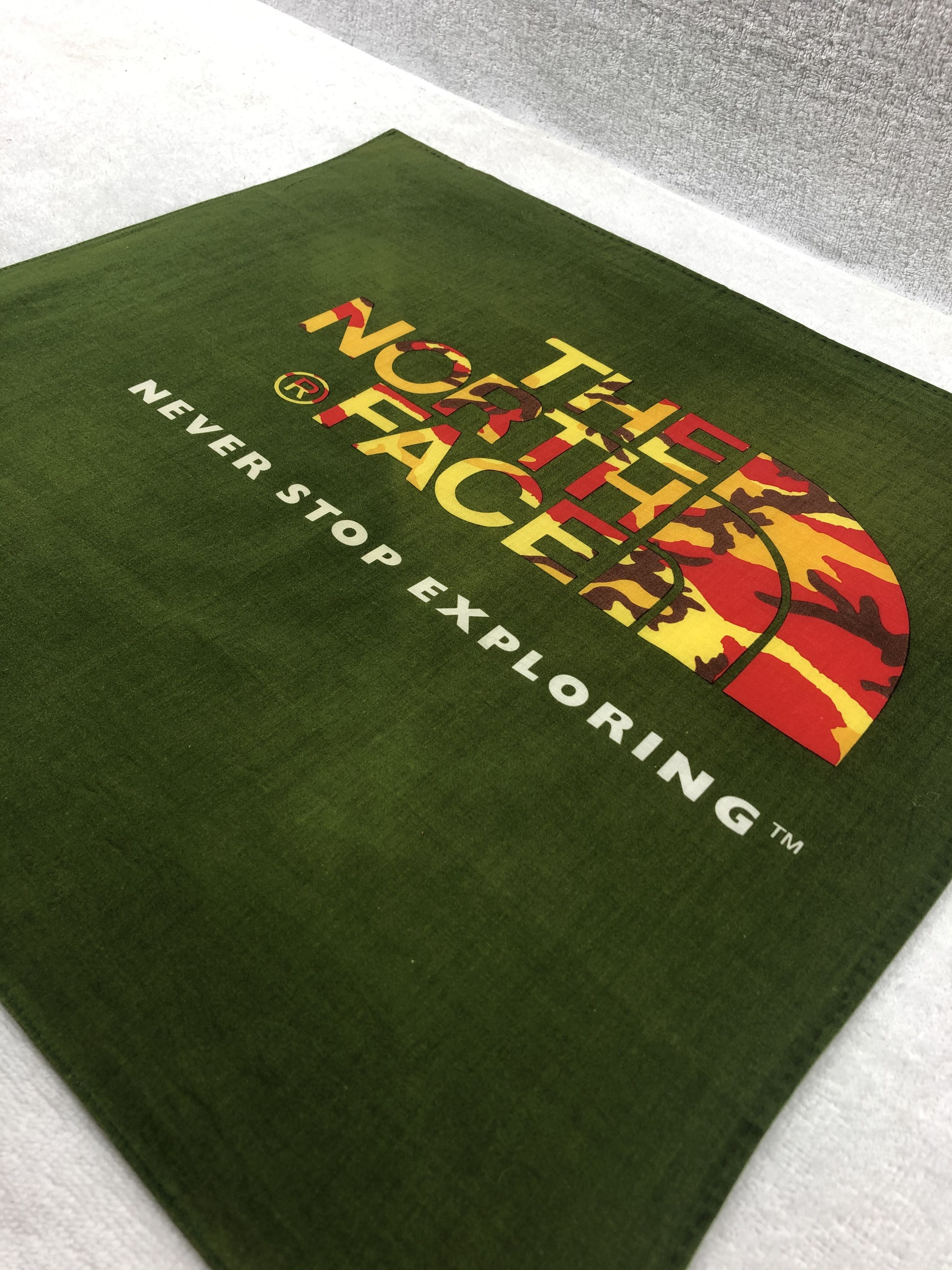 The North Face The North Face Handkerchief / Bandana / Neckerchief Size ONE SIZE - 4 Thumbnail