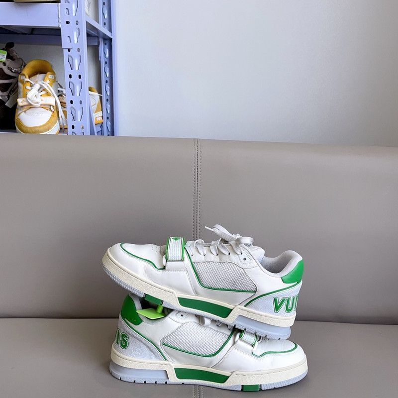 Louis Vuitton Louis Vuitton Classic Trainer White and Green Sneakers 0079 Size US 9.5 / IT 39.5 - 5 Thumbnail