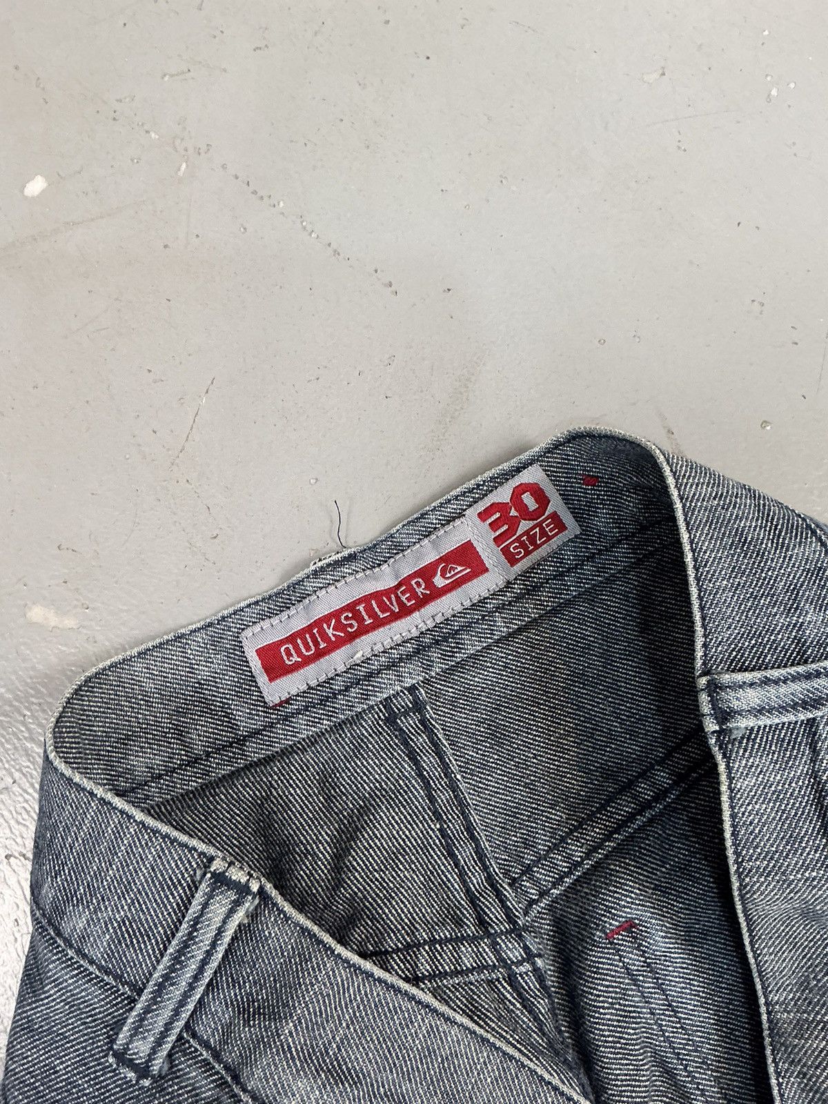 Quiksilver × Vintage Vintage quiksilver SpellOut embroidered denim Size US 32 / EU 48 - 7 Thumbnail