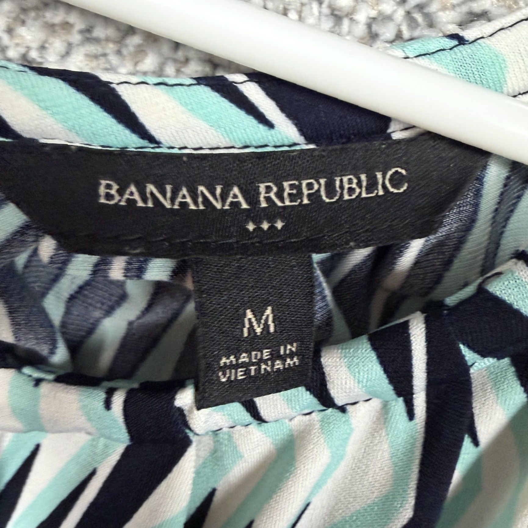 Banana Republic Banana Republic Tank Shift Dress M Green Chevron Halter Geometric Boho Summer Size M / US 6-8 / IT 42-44 - 4 Thumbnail