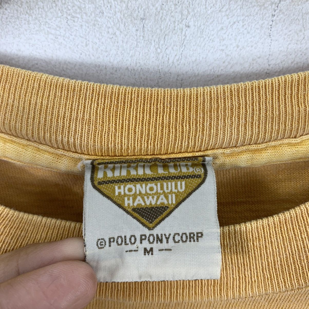Vintage Vintage KIKICLUB HONOLULU HAWAII Surf Short Sleeve Tshirt Size US M / EU 48-50 / 2 - 6 Thumbnail