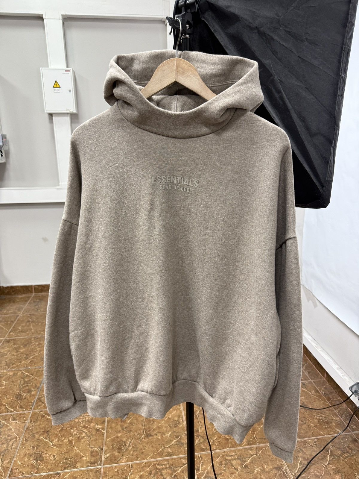 Essentials 🇺🇸 Essentials Fear Of God Y2K Hoodie Hype Rare Retro Size US L / EU 52-54 / 3 - 1 Thumbnail